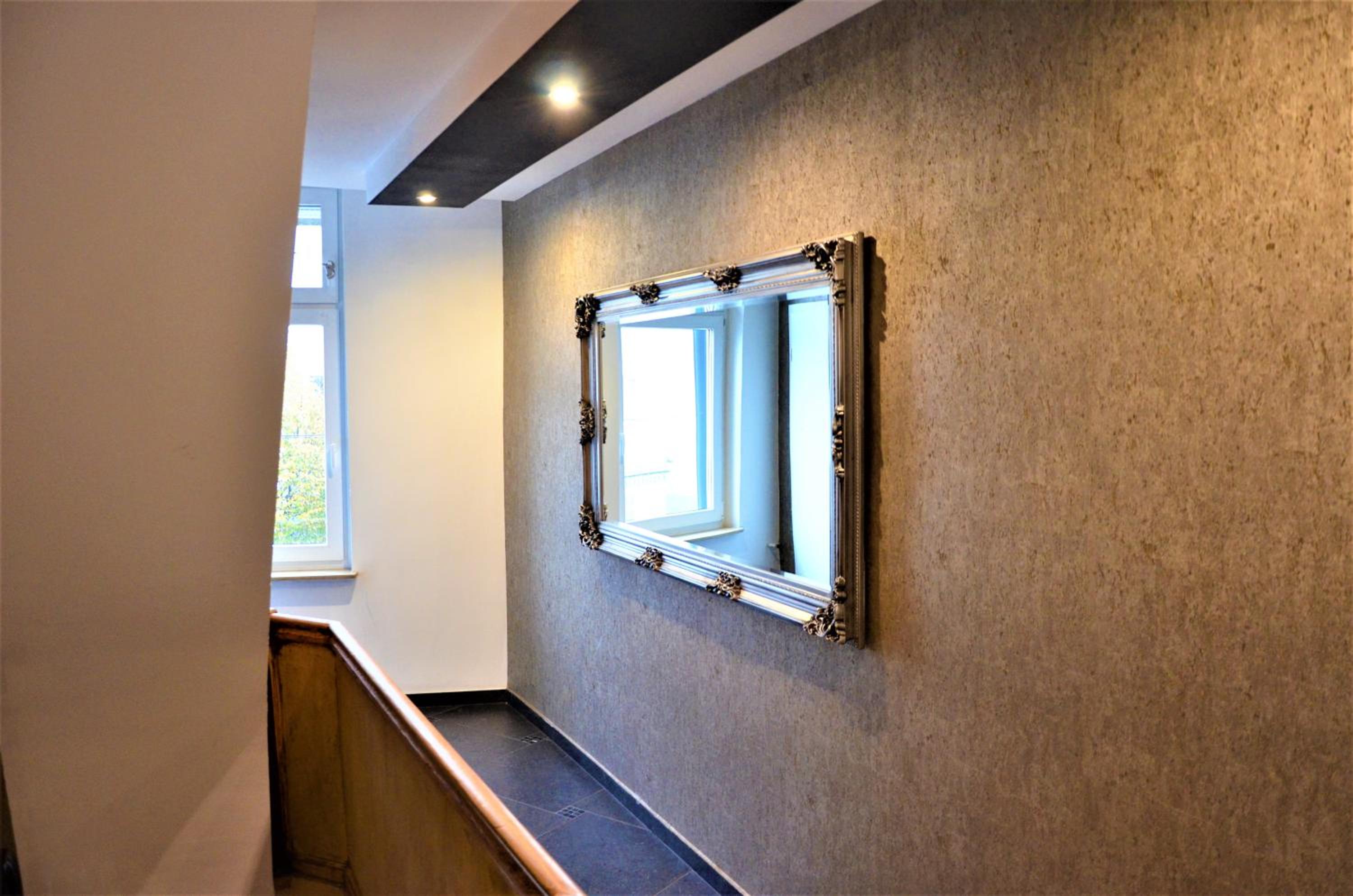 Single Room with Shared Bathroom photo 1
