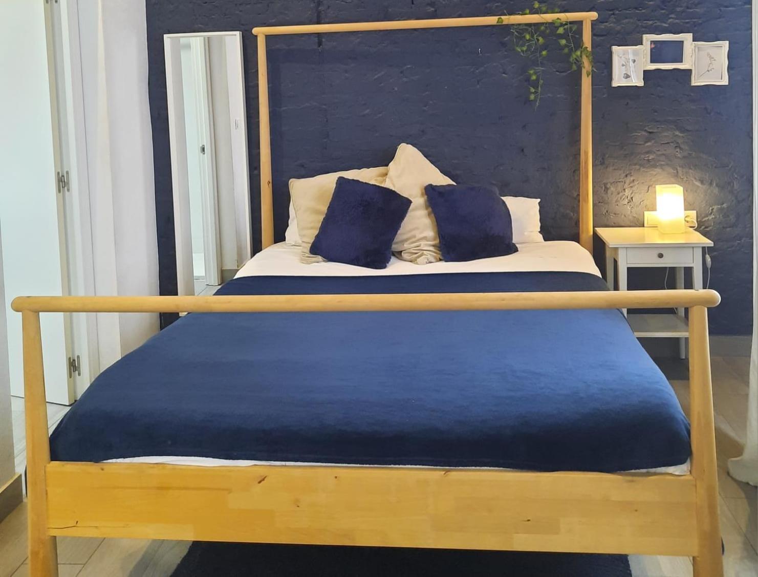 Apartamento con Balcón