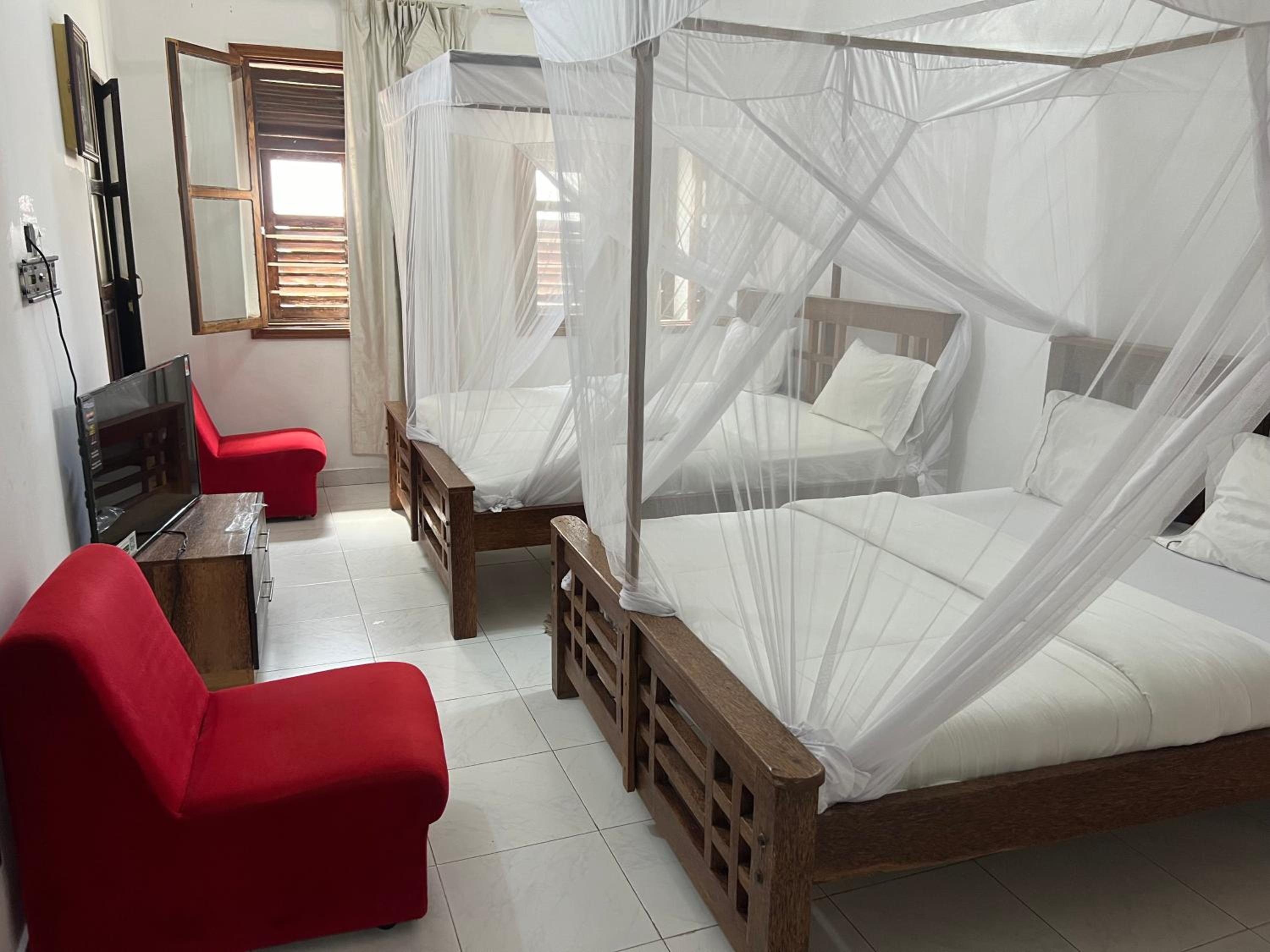 Deluxe Double or Twin Room photo 1