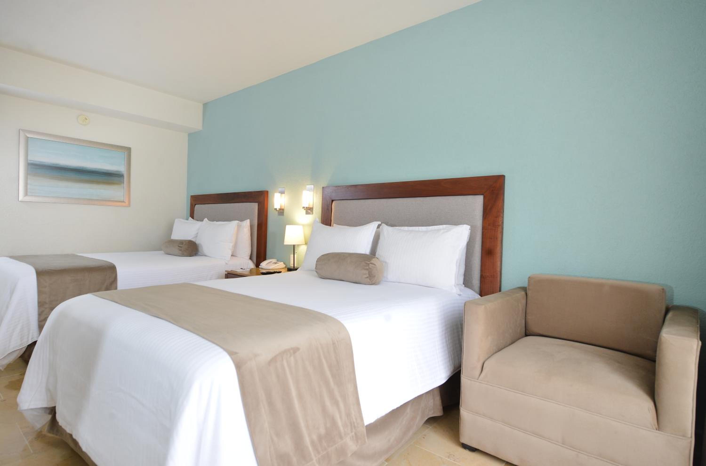 Double Room - Photo 7