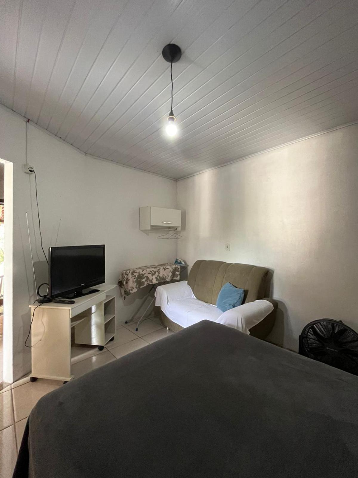 One-Bedroom House photo 1