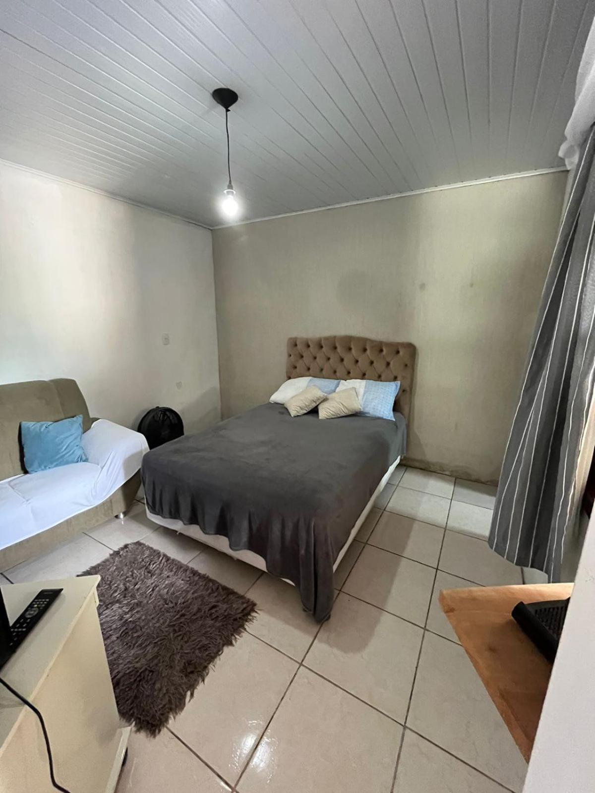 One-Bedroom House photo 2