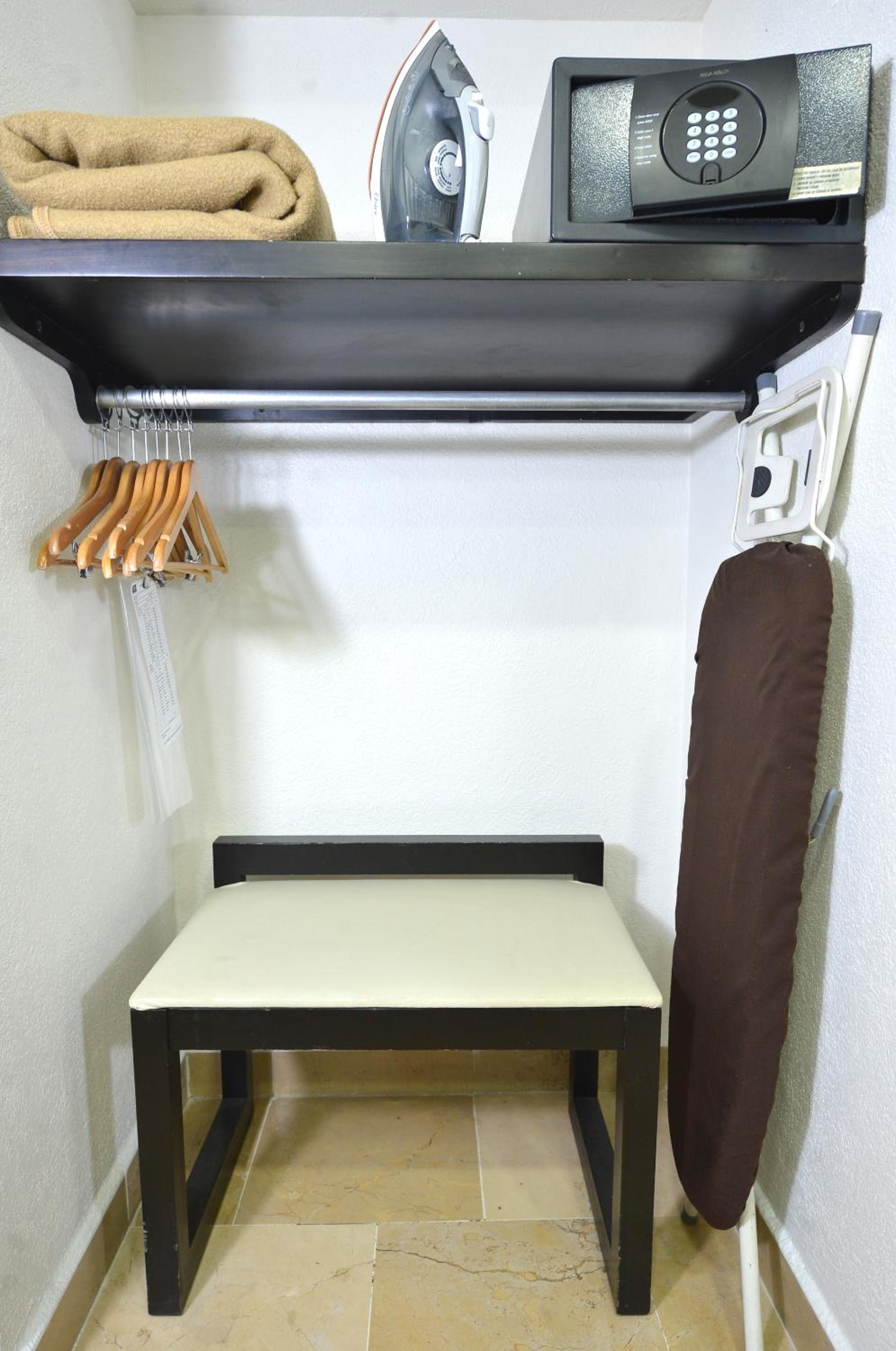 Double Room - Disability Access - Photo 3