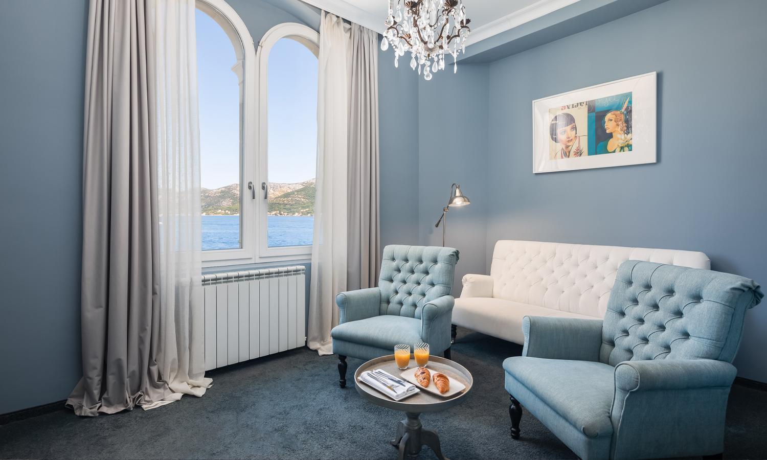 Deluxe Duplex Suite with Sea View 