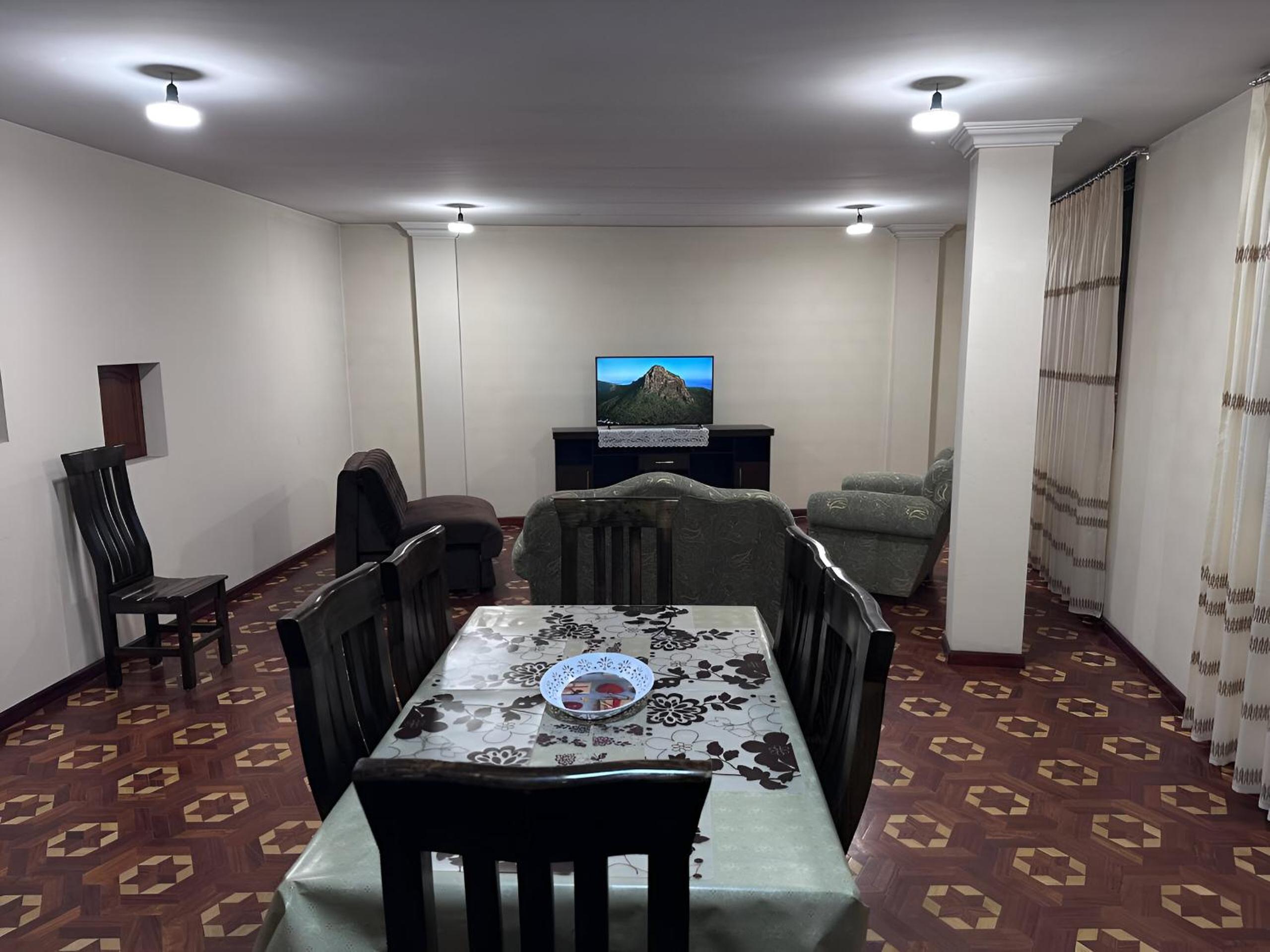 Four-Bedroom Standard Apartment photo 2