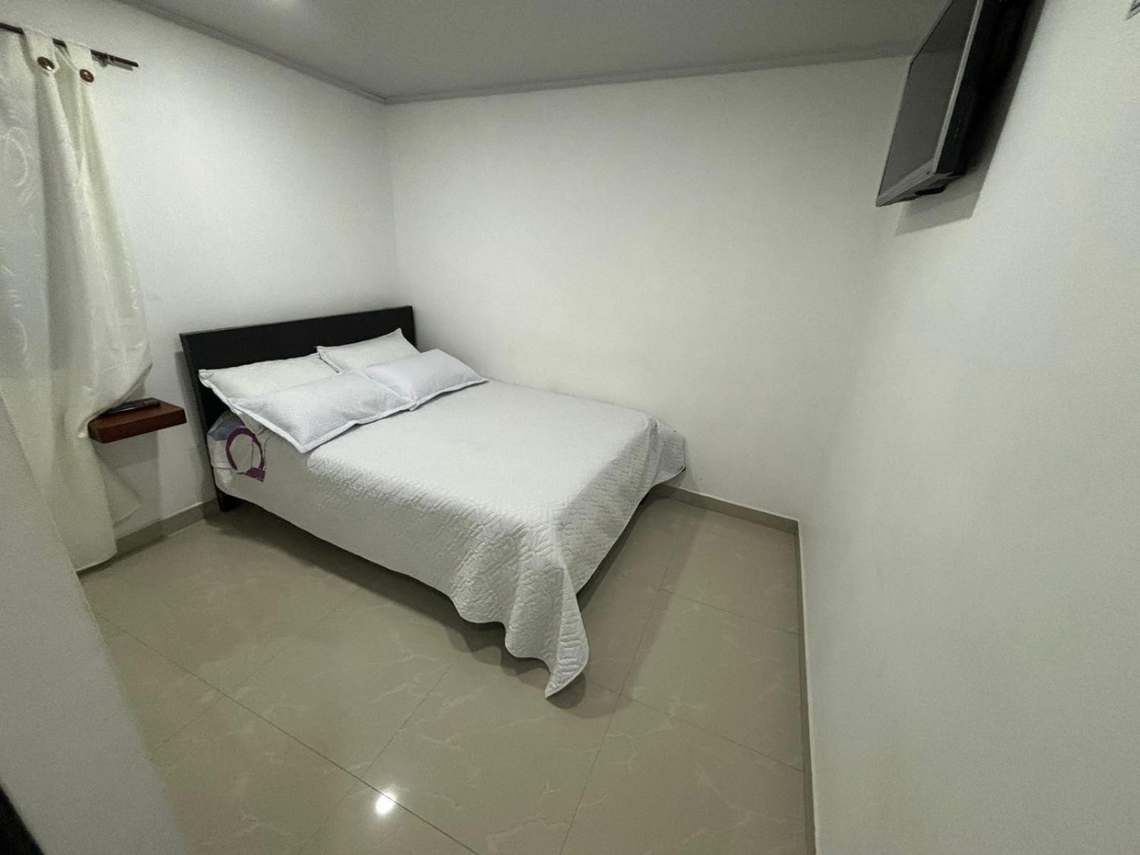Double Room With Private Bathroom photo 2