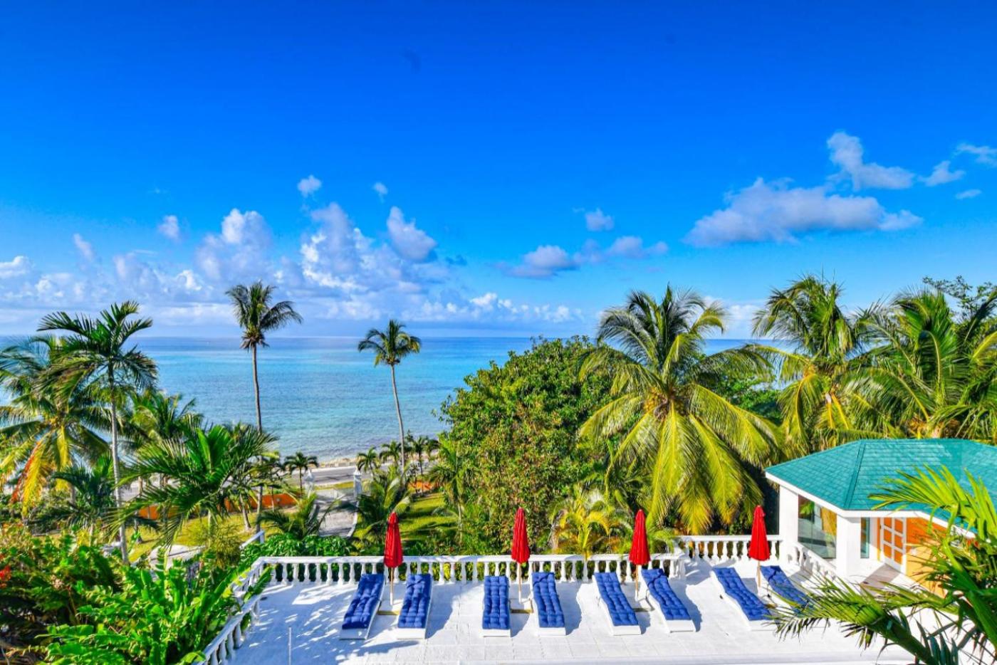 Studio Apartment with Sea View photo 3