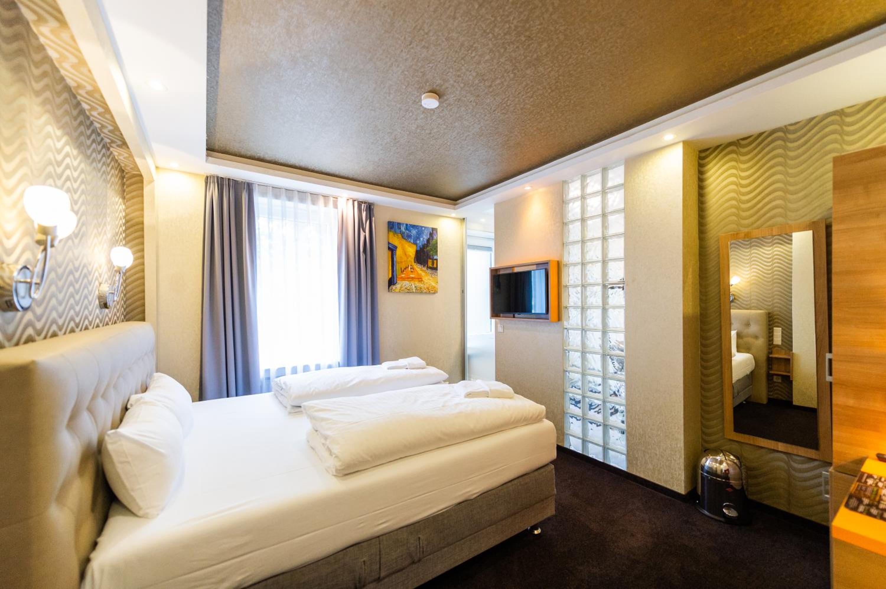 Small Double Room