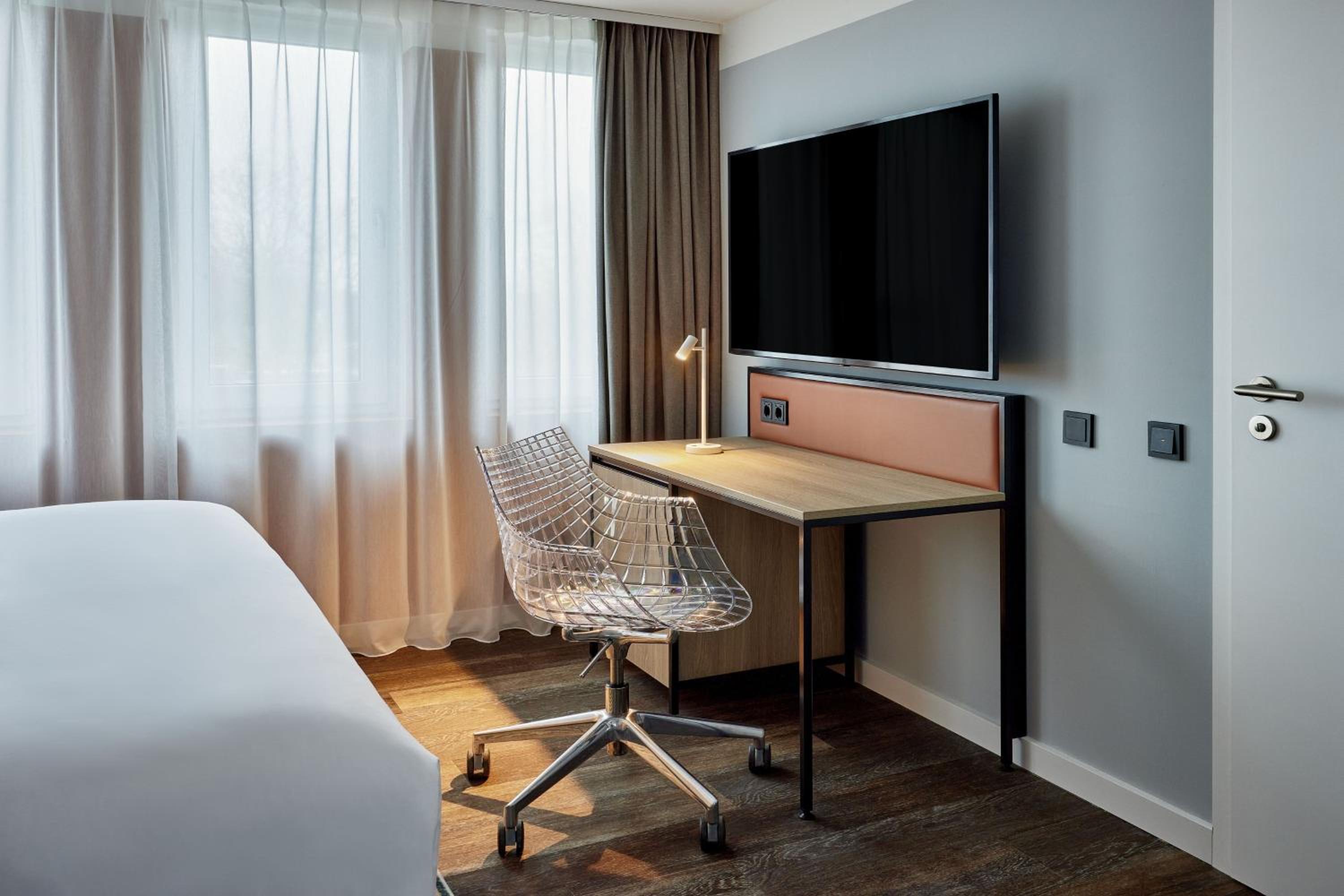 Comfort King Room