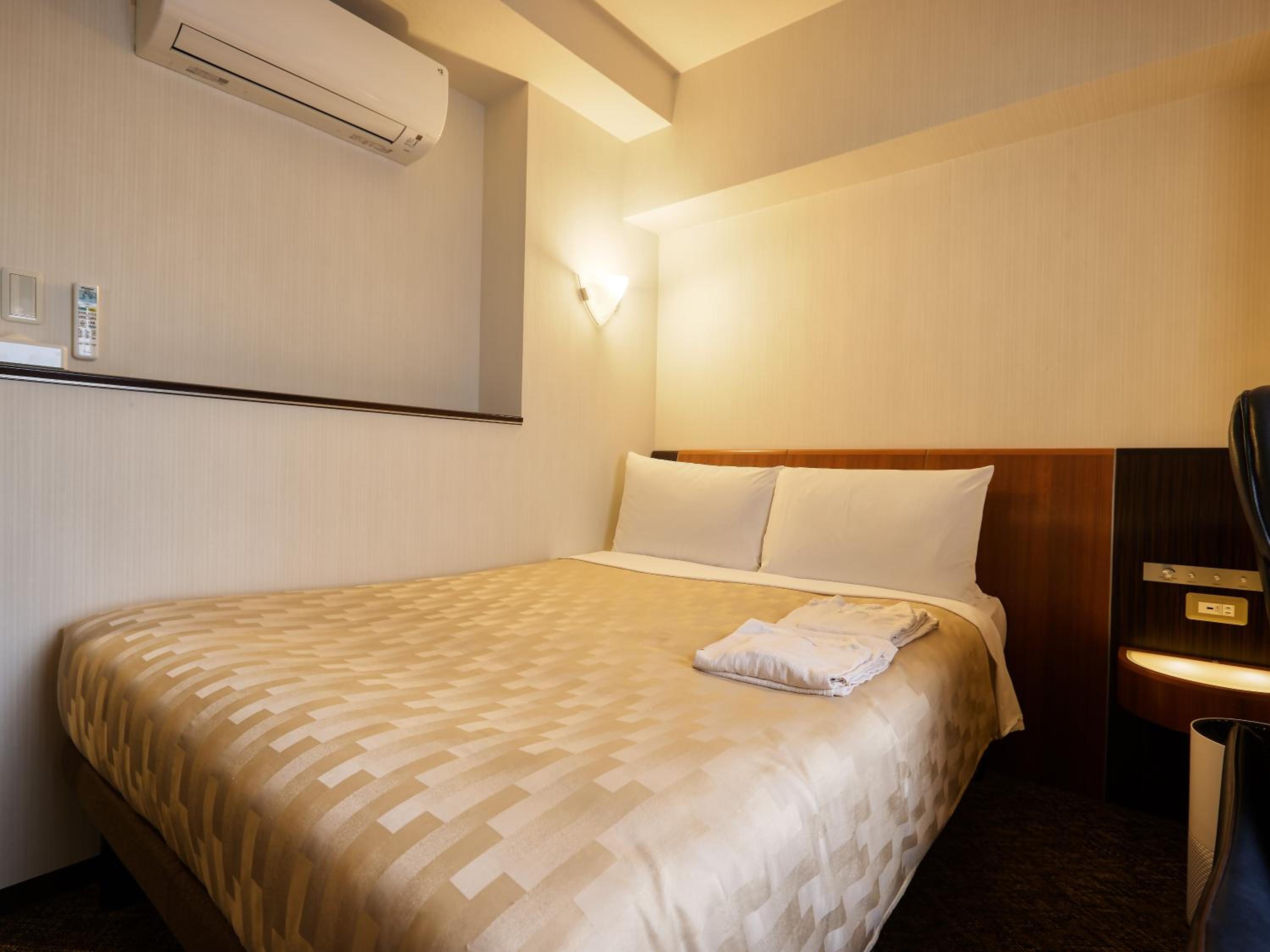 Deluxe Double Room - Non-Smoking - Photo 8