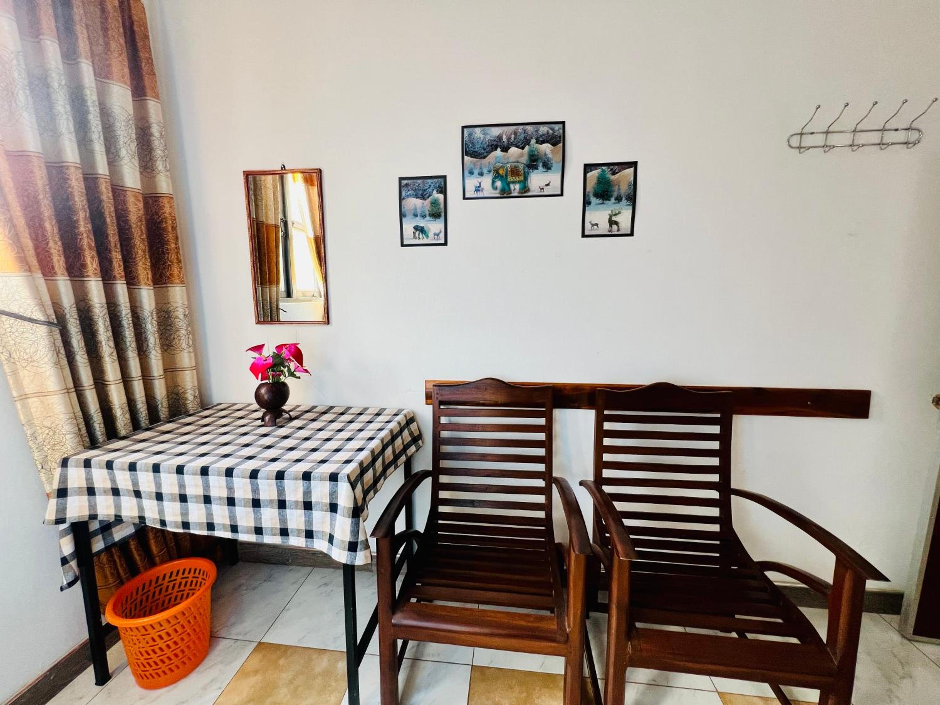 Standard Double Room - Photo 17