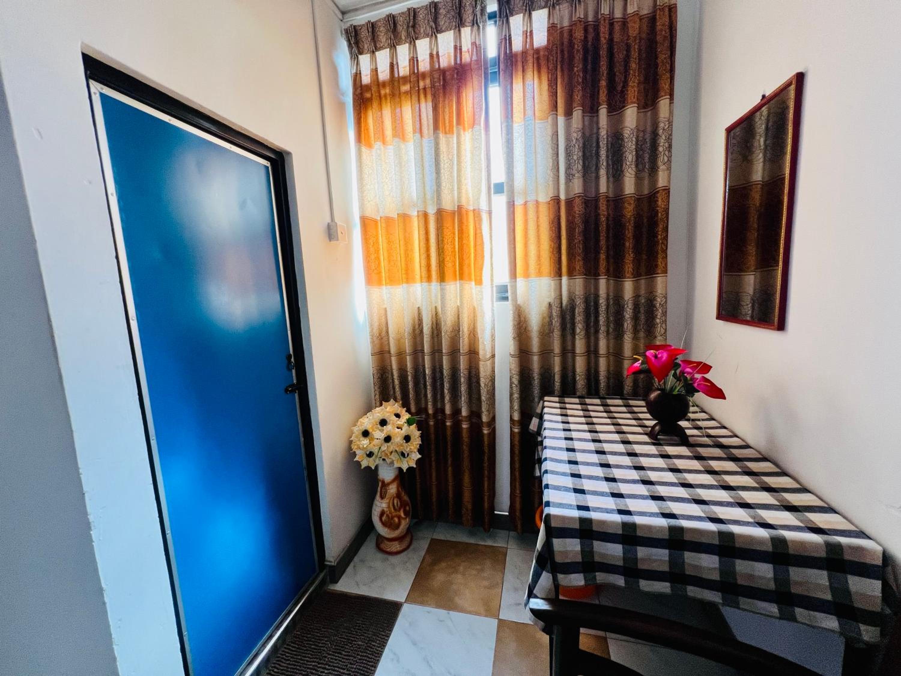 Standard Double Room - Photo 2