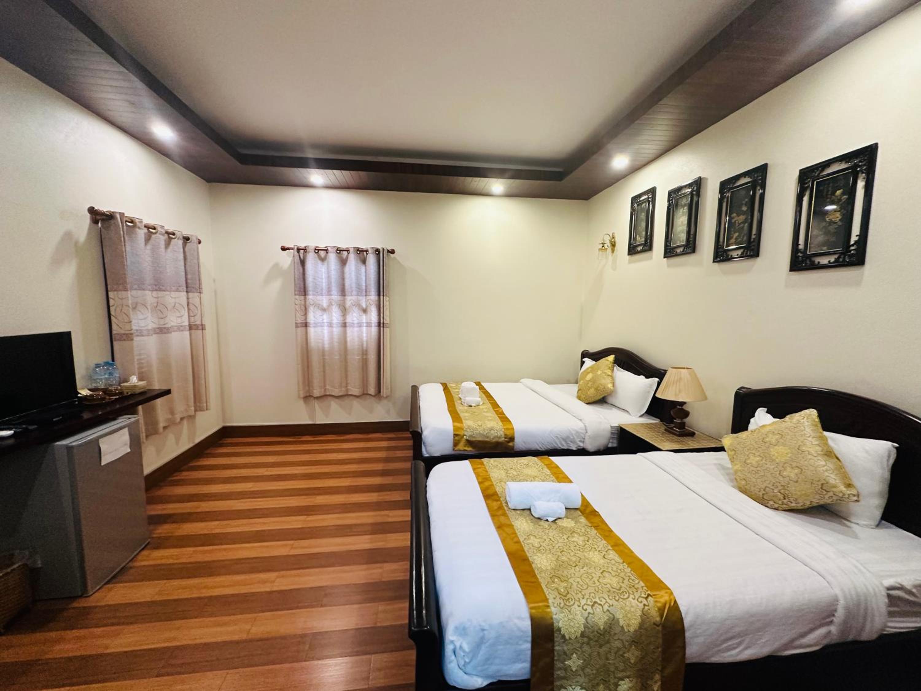 Luxury Triple Room photo 3