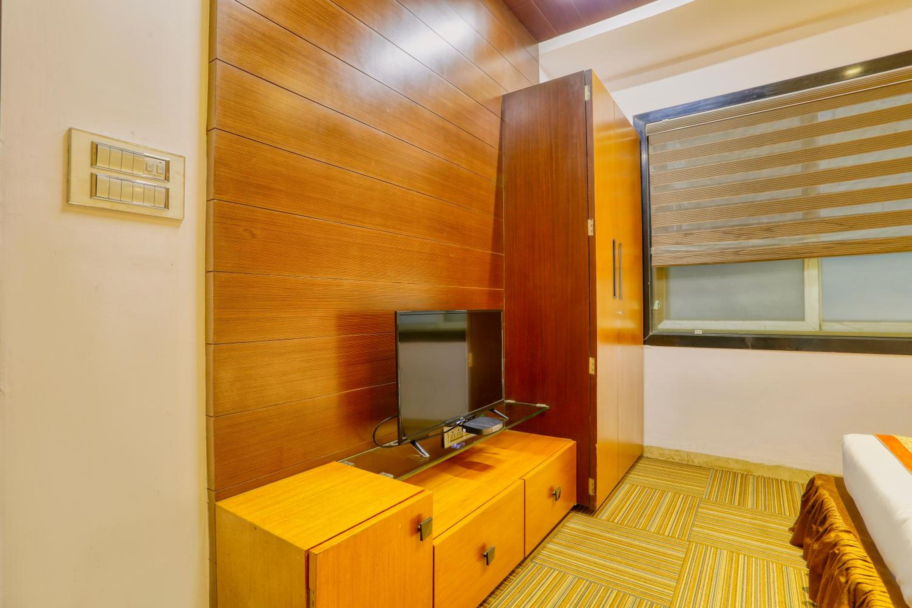 Superior Double or Twin Room - Photo 17