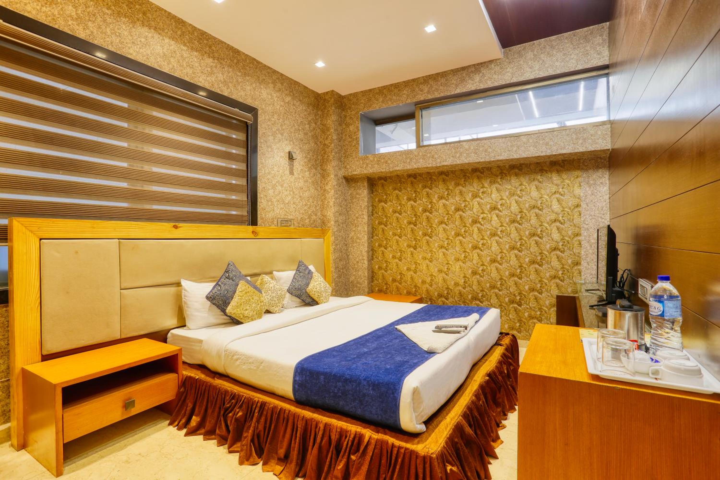 Superior Double or Twin Room - Photo 14