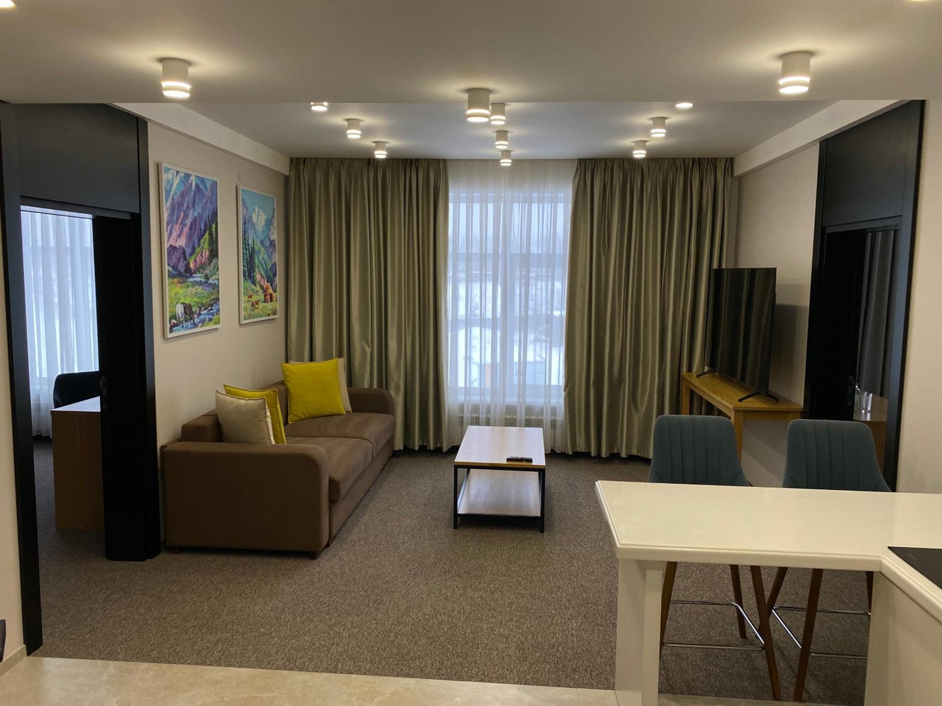 Two-Bedroom Suite