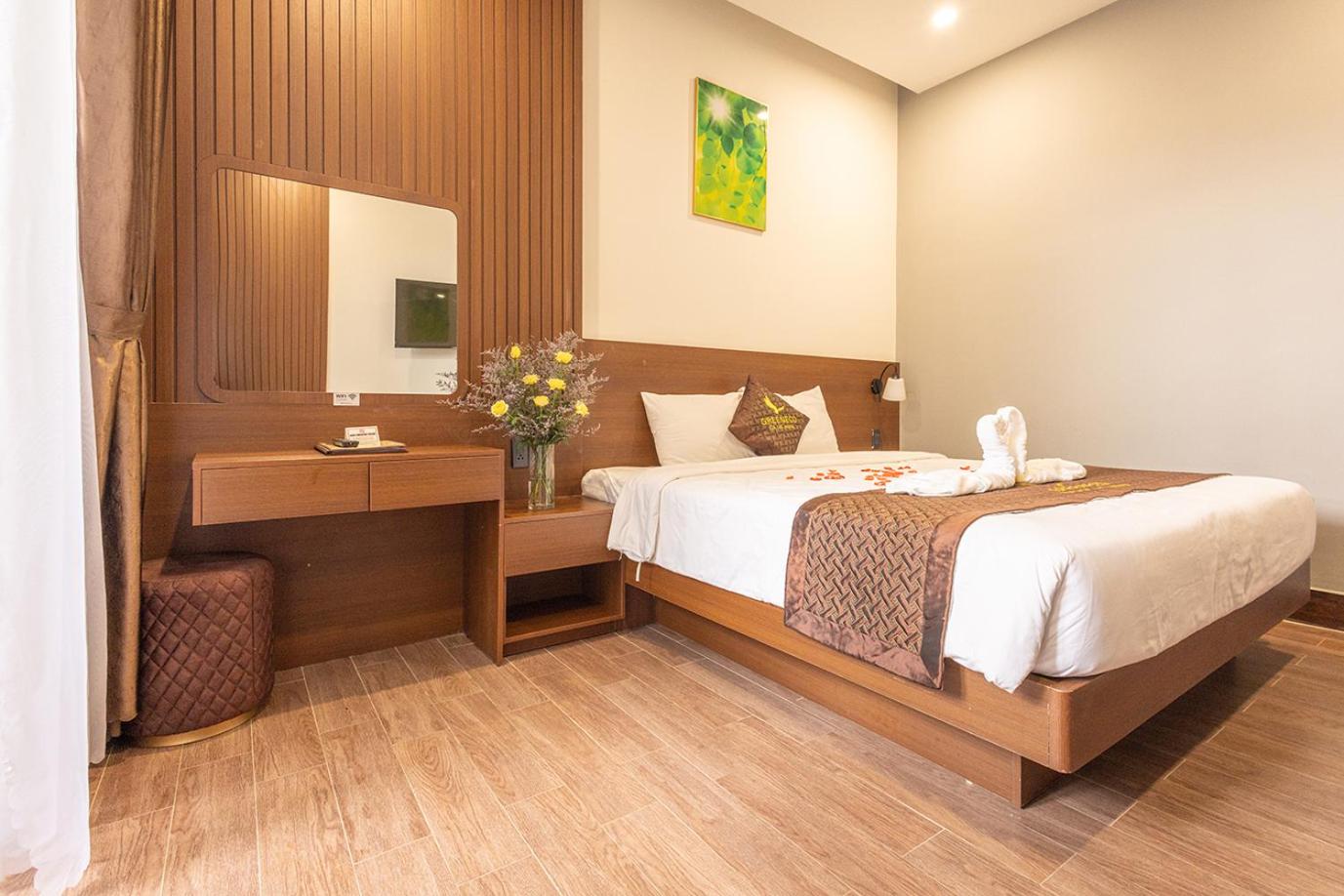 Standard Double Room - Photo 7