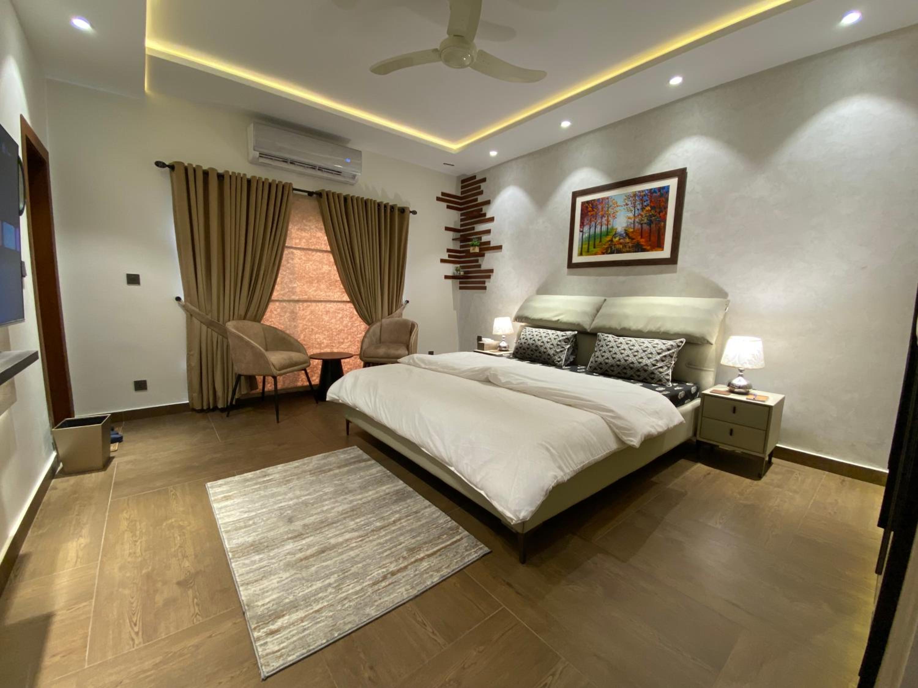 Superior Family Room