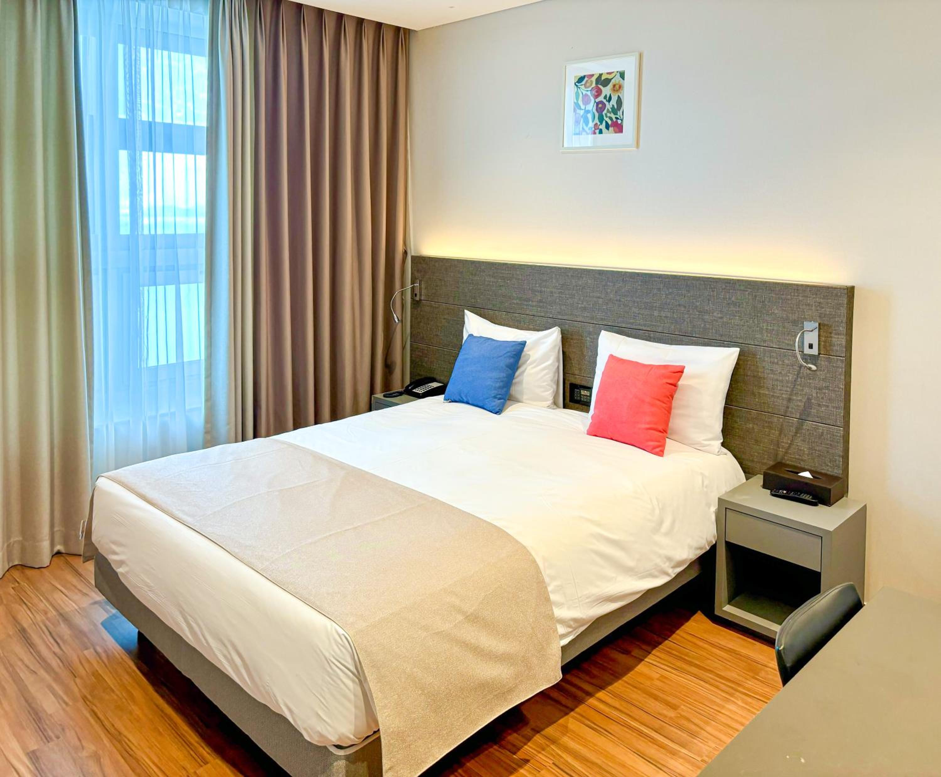 Randomly Assigned upon Check-in _ Late Check-in from 17:00