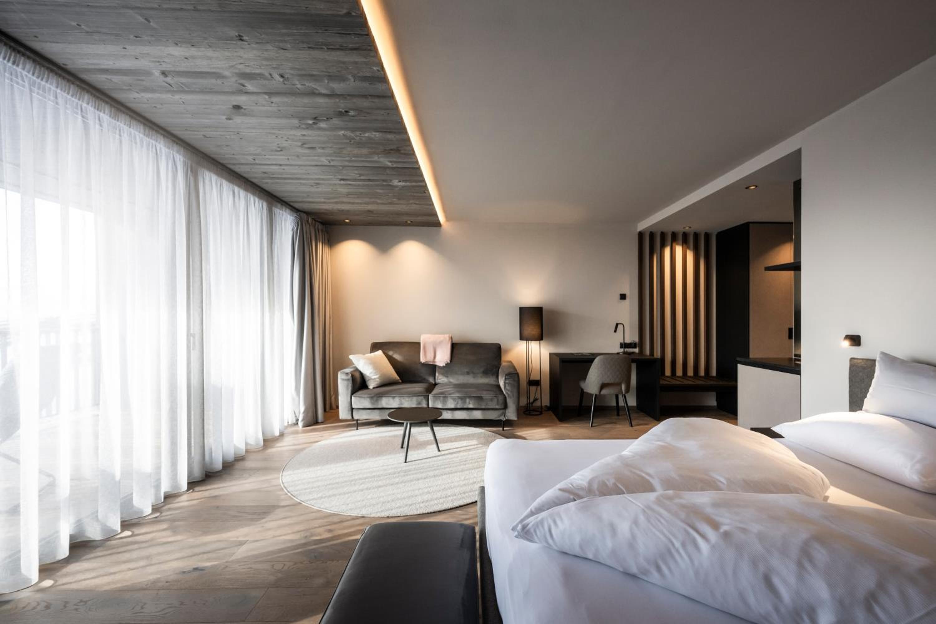 Superior Suite photo 3
