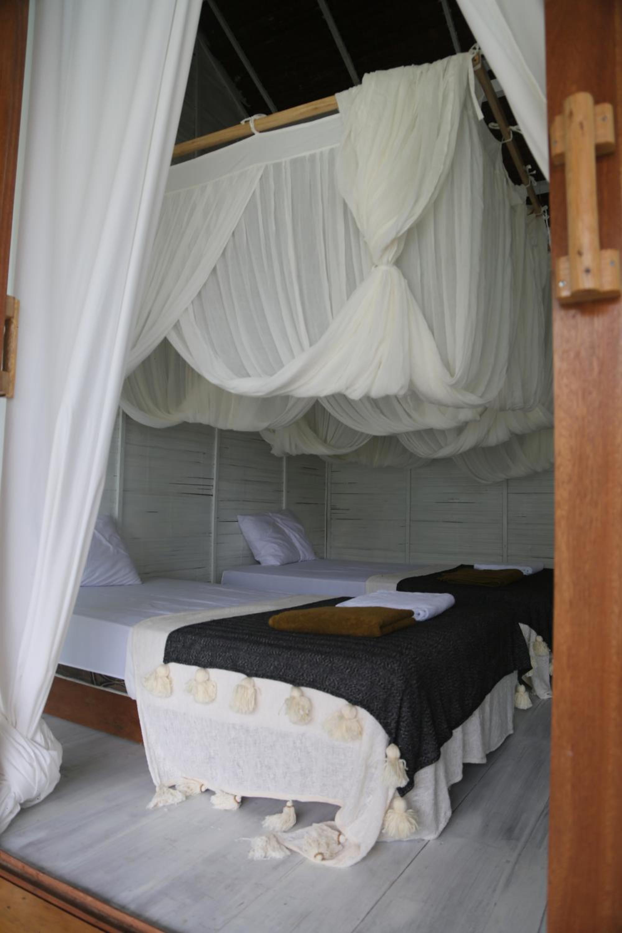 Twin Room - Photo 2