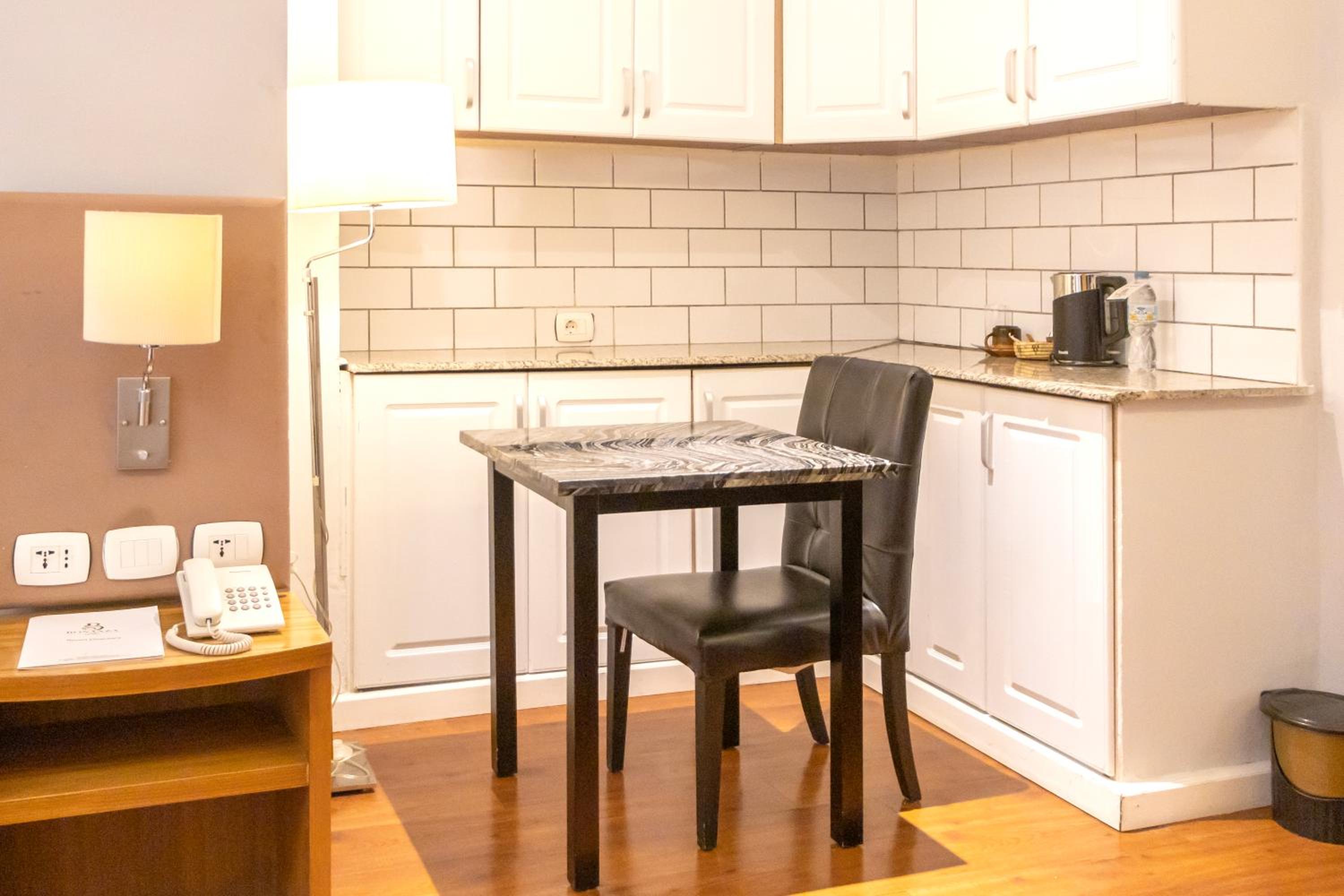 Executive Suite photo 3