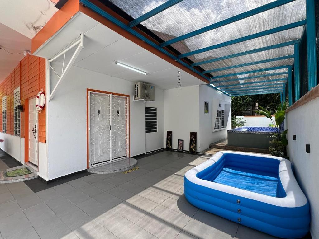 Villa photo 3