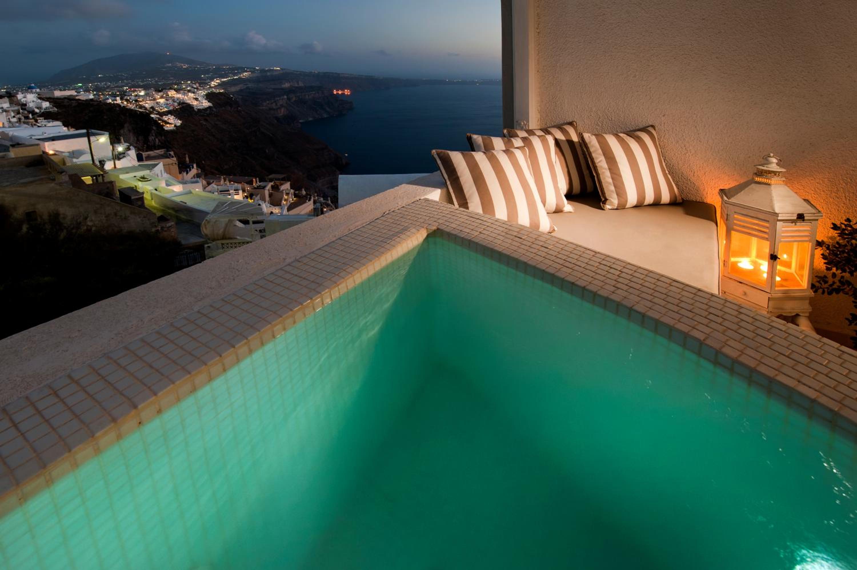 Superb Double Room With Hot Tub And Caldera View photo 3
