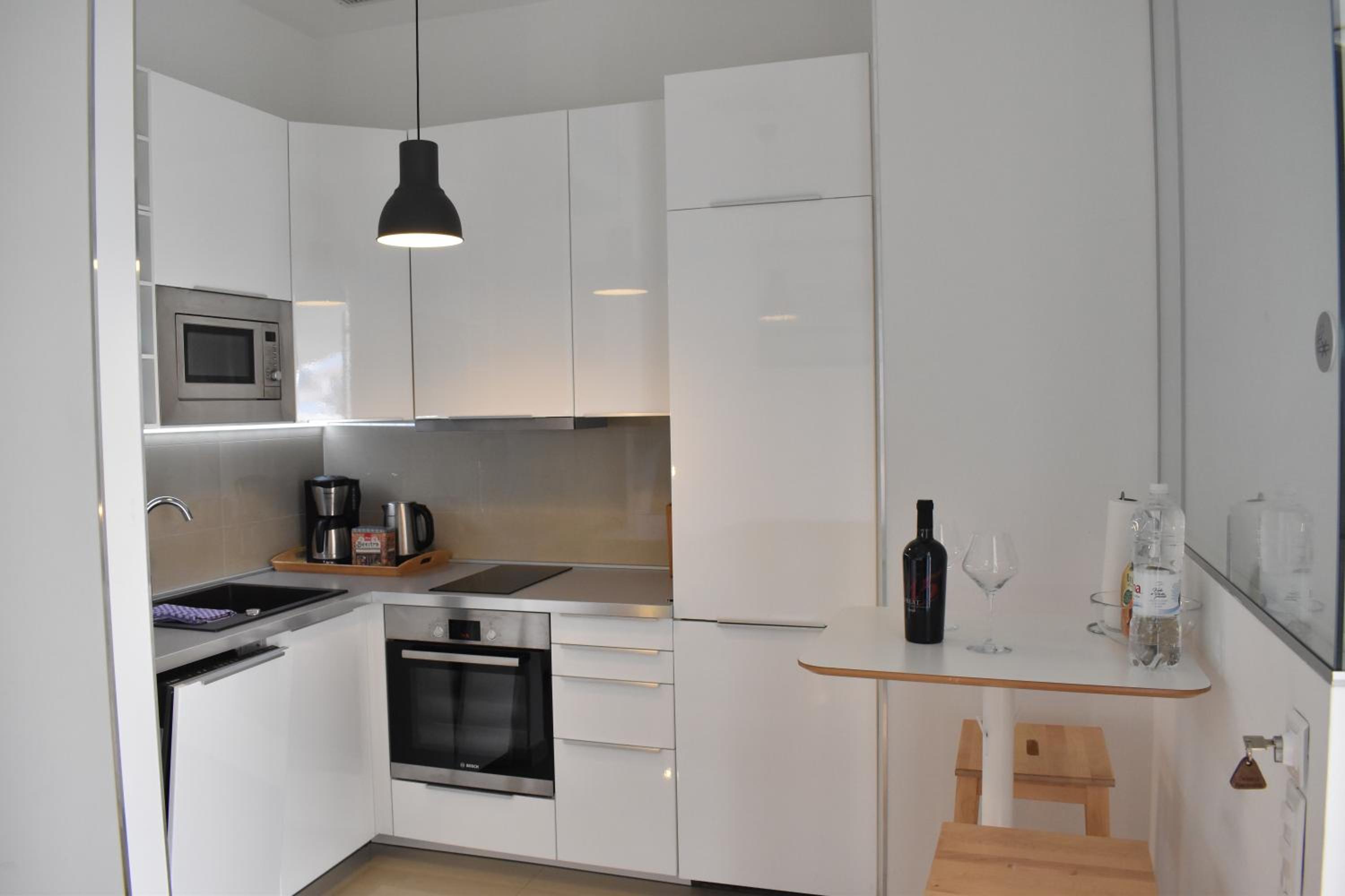 Studio Apartment photo 2