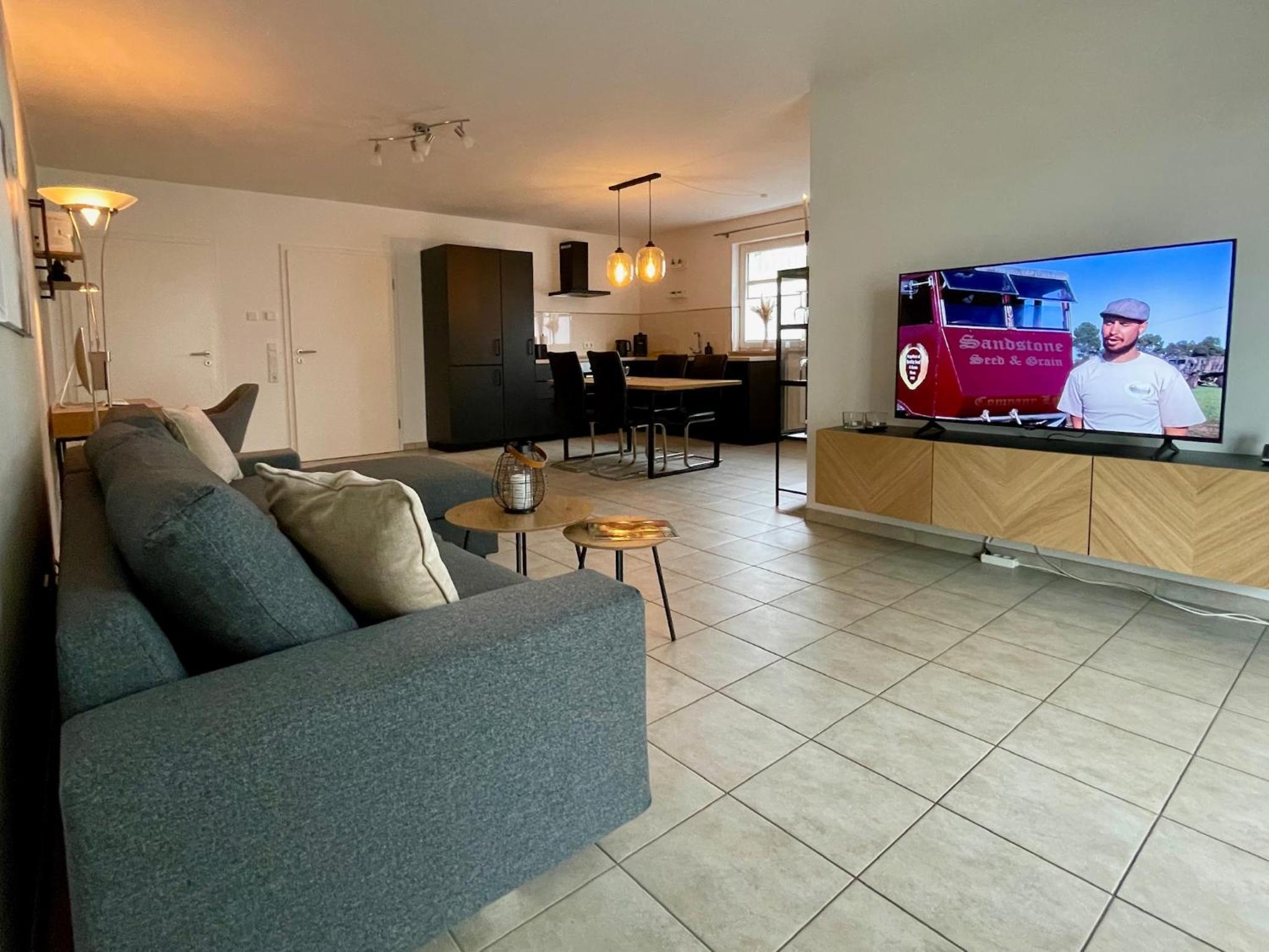 Apartment - Ground Floor photo 2