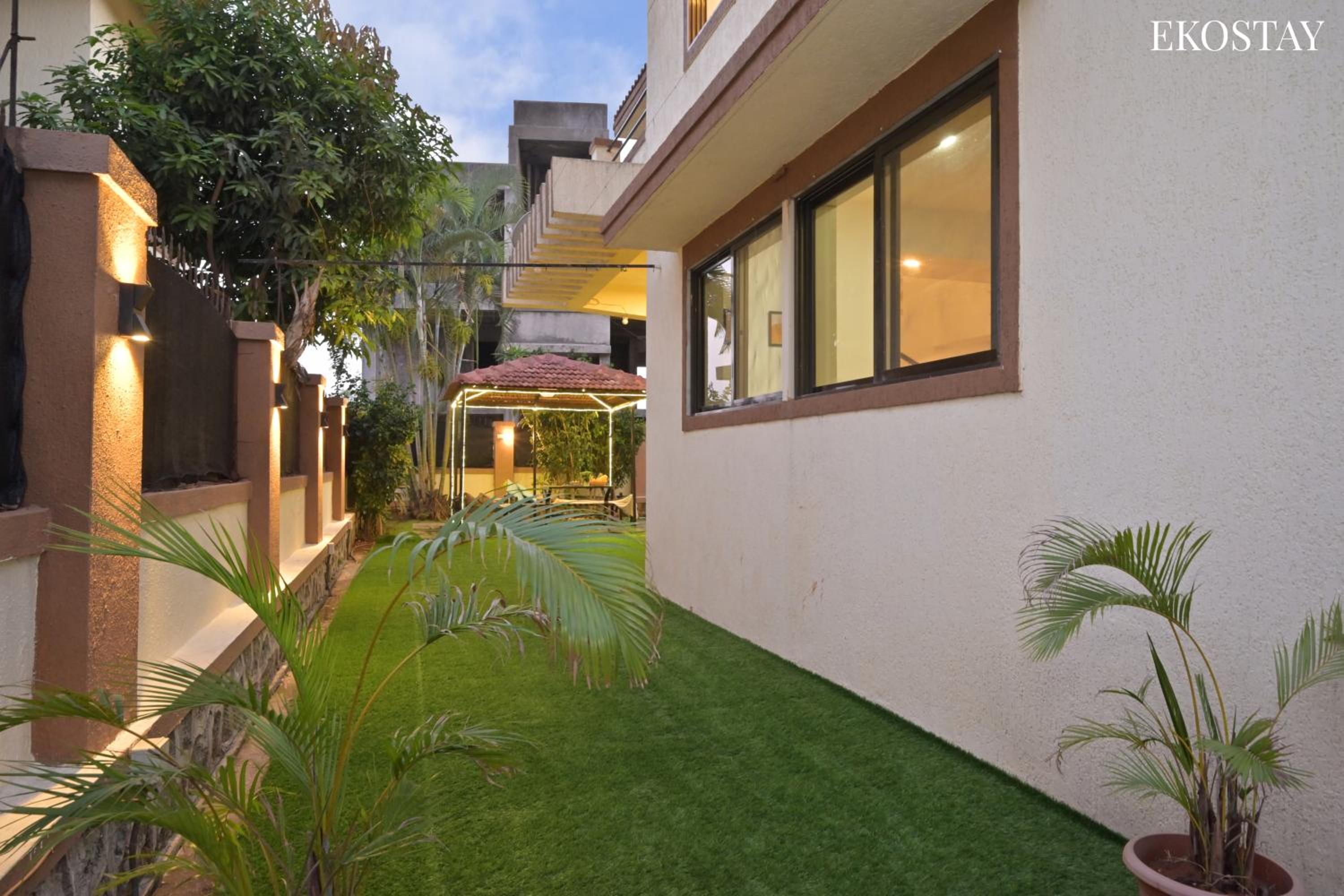 Superior Villa photo 2