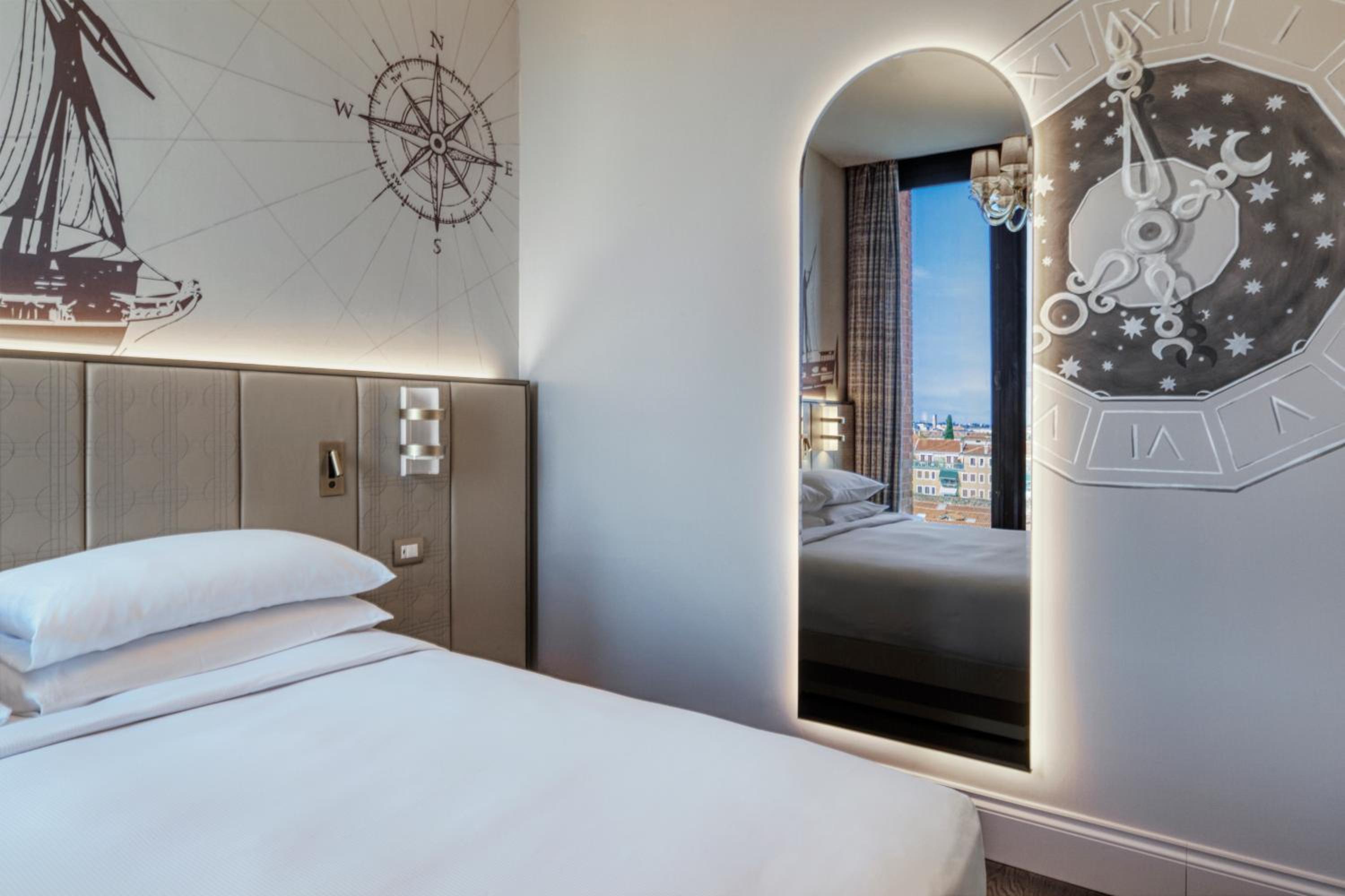 King Molino Deluxe Room with View