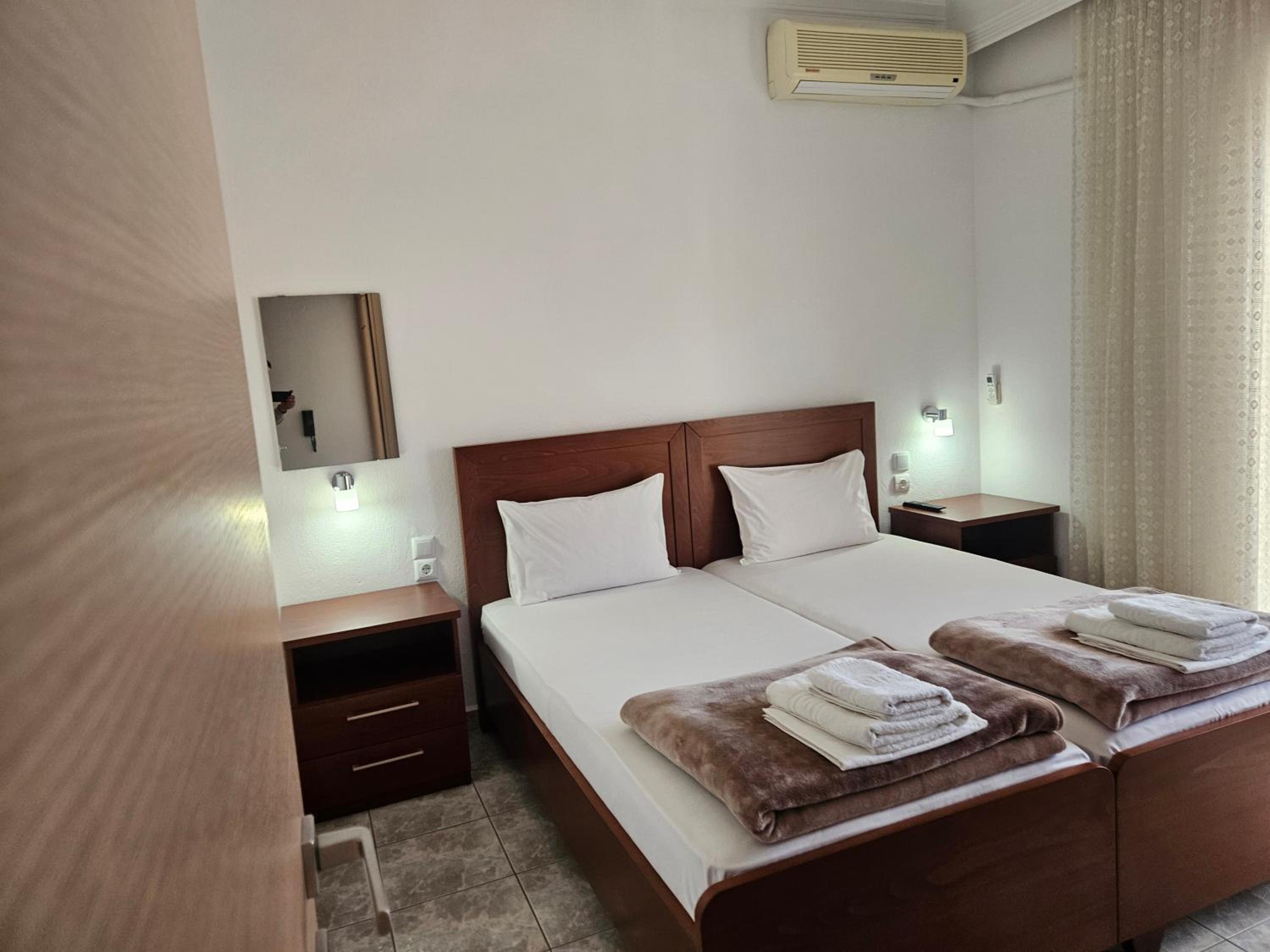 One-Bedroom Apartment (2 - 4 Adults)