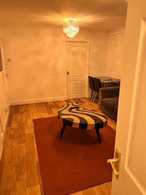 Two-Bedroom Apartment photo 2