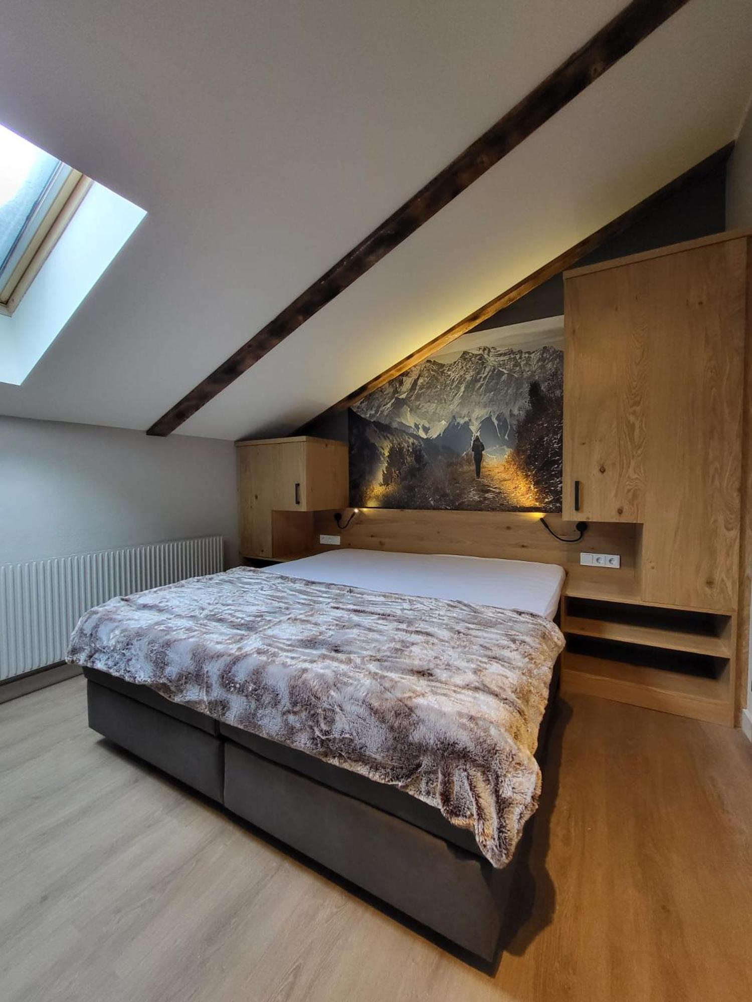 Penthouse Apartment photo 2