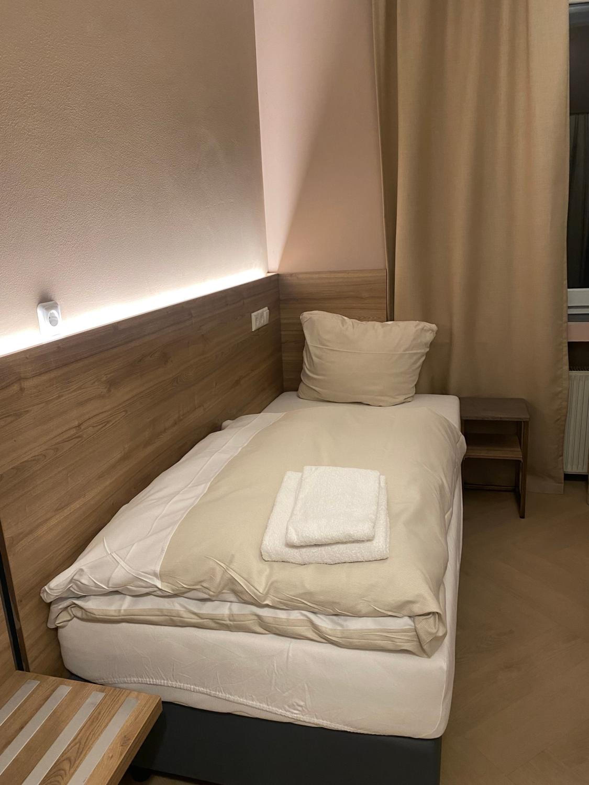 Budget Single Room