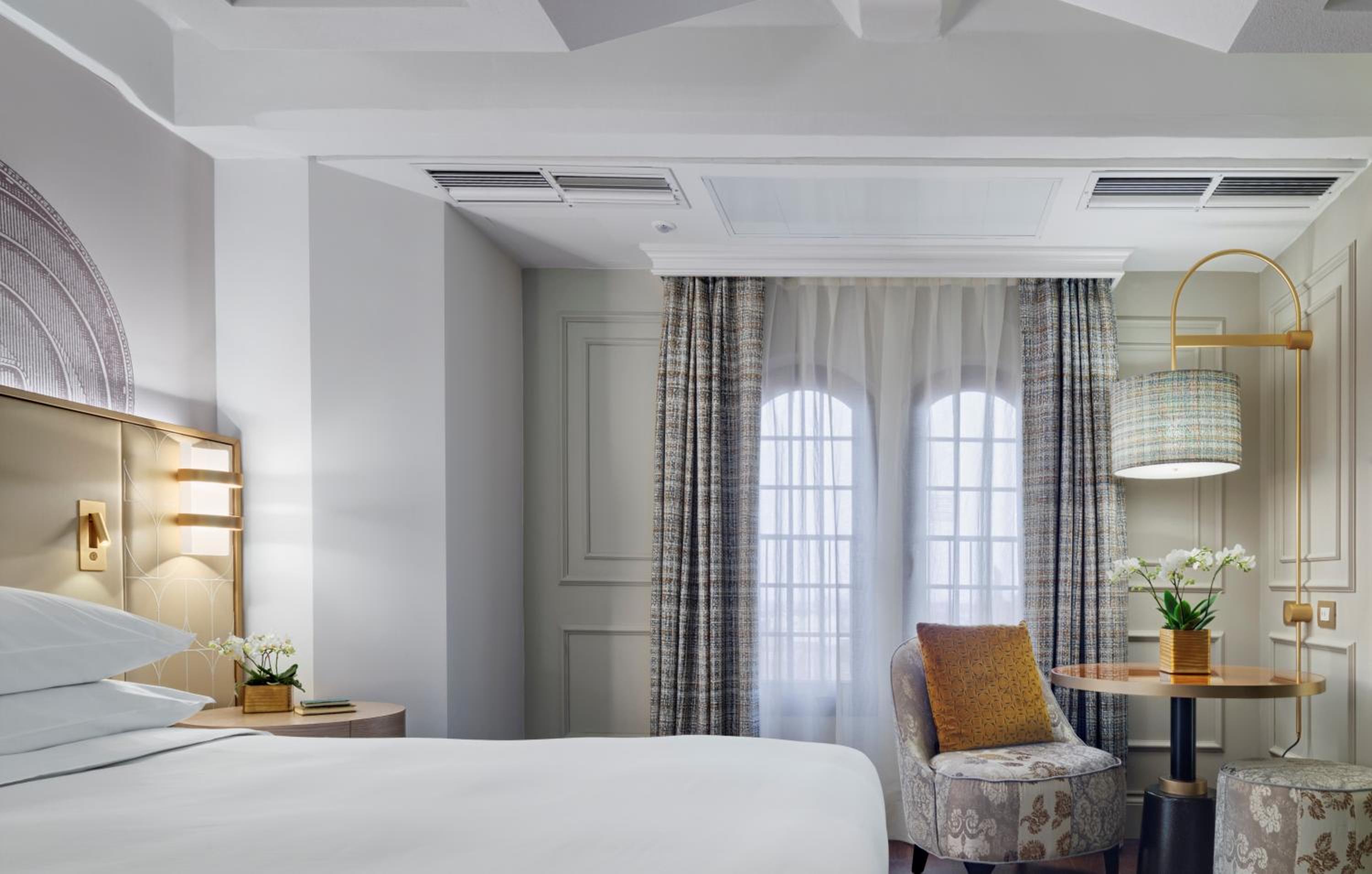 Executive Twin Room - Photo 10
