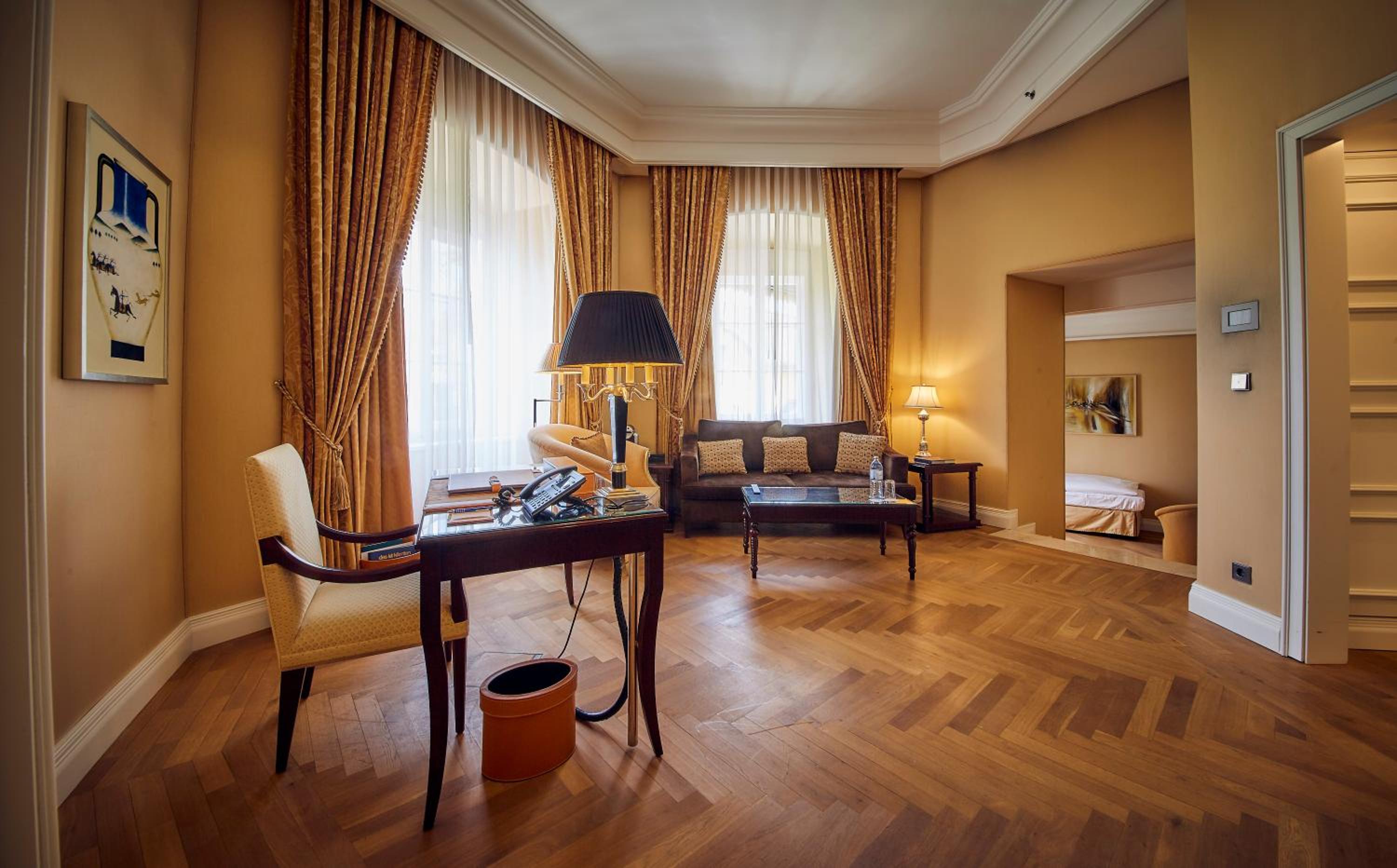 Castle Suite