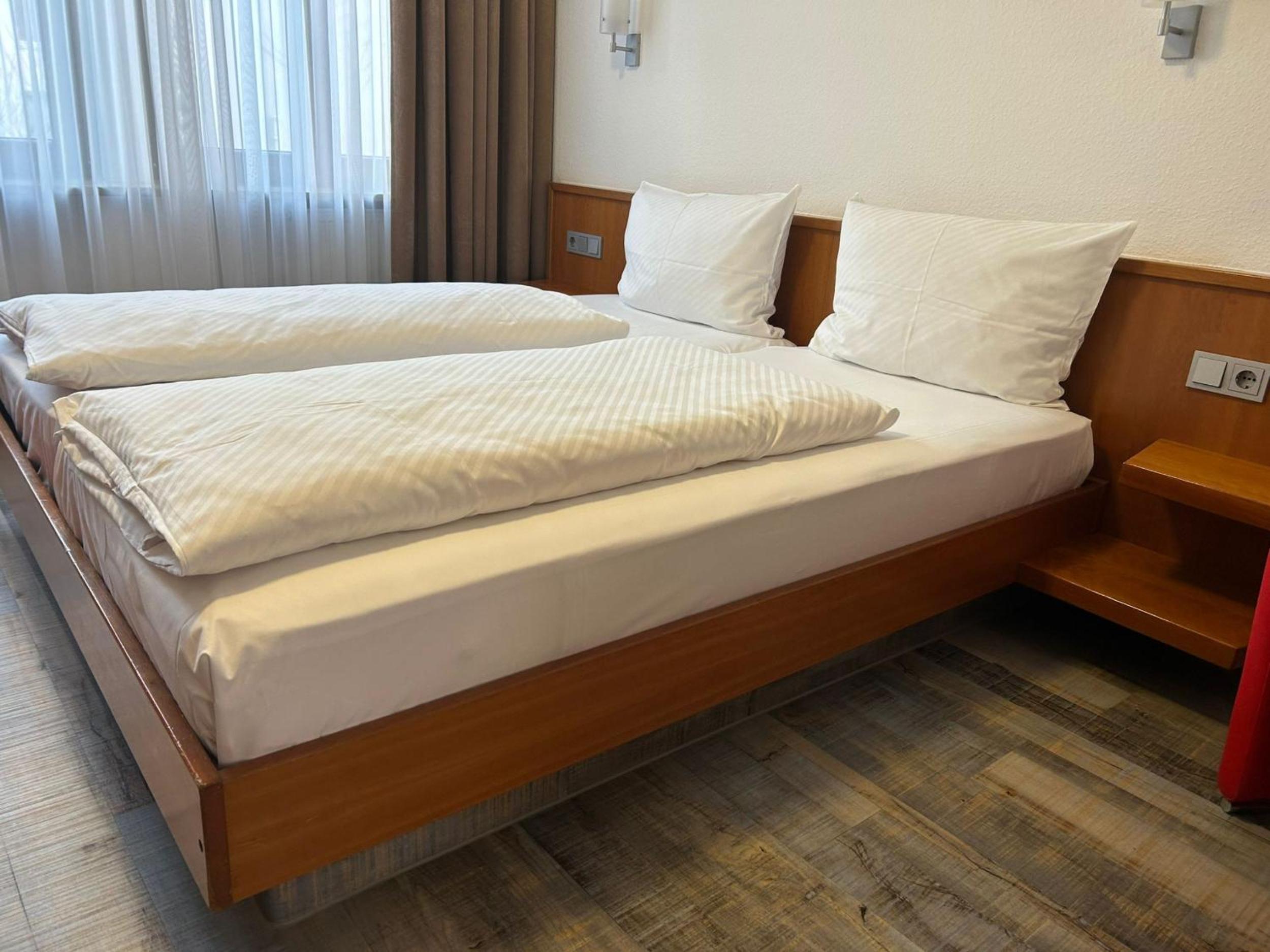 Double Room - Photo 4