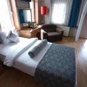 Quadruple Room with Bathroom photo 1
