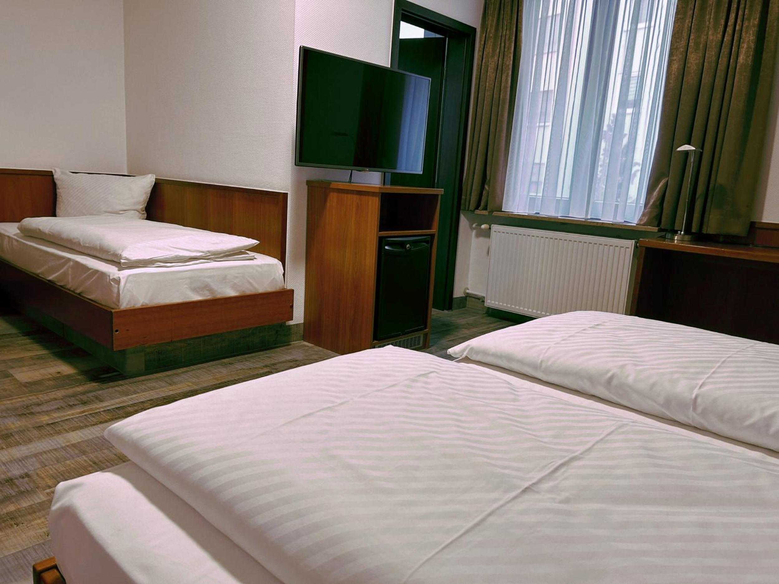Triple Room - Photo 5