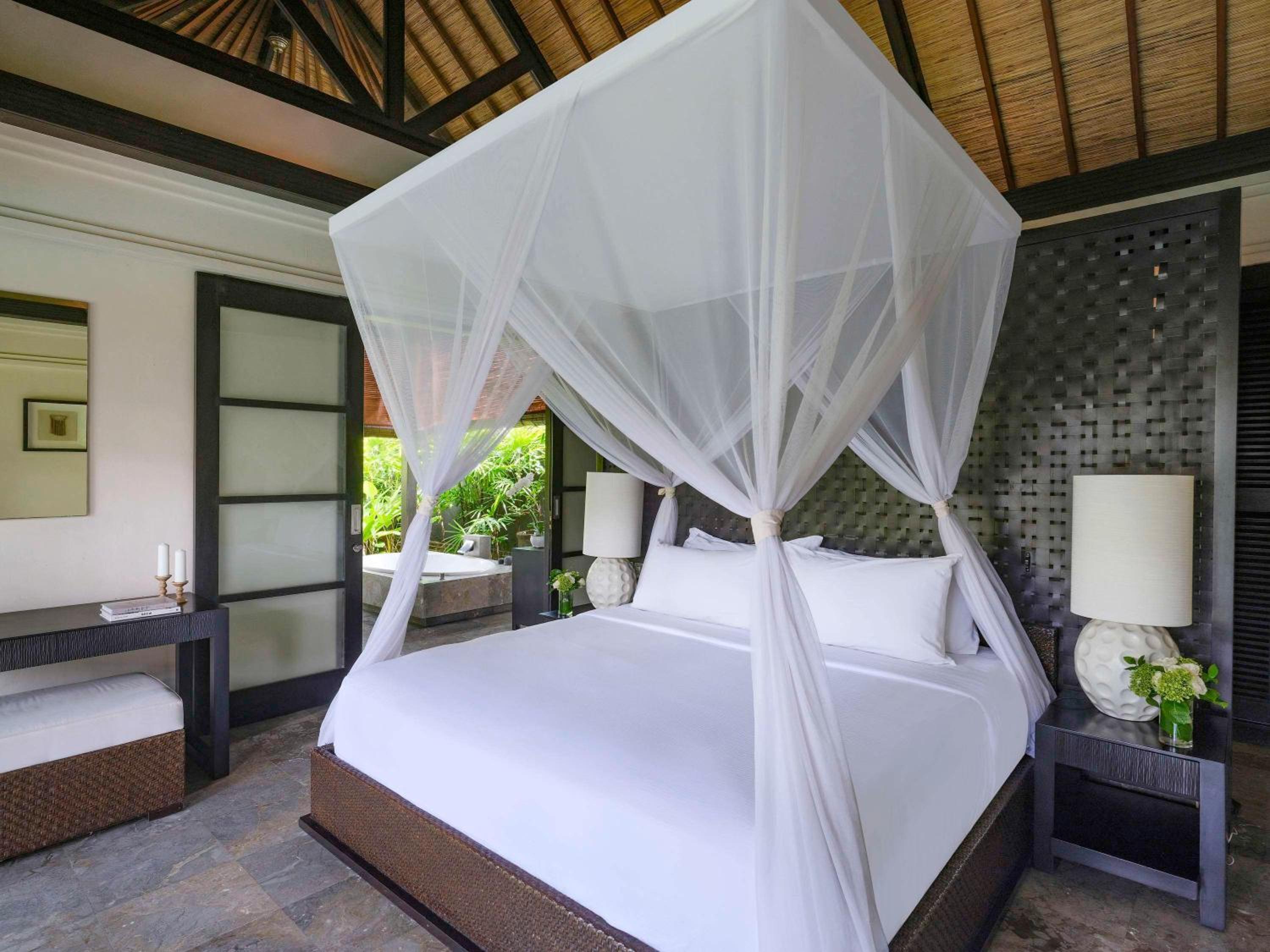 Four-Bedroom Presidential Pool Villa photo 1