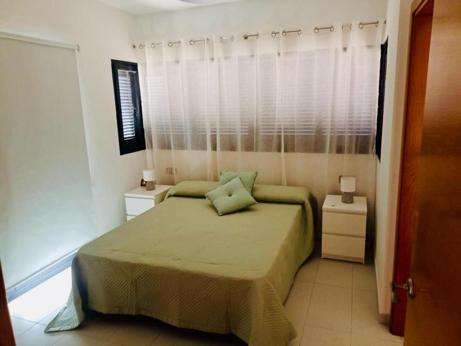 Villa de Tres Habitaciones