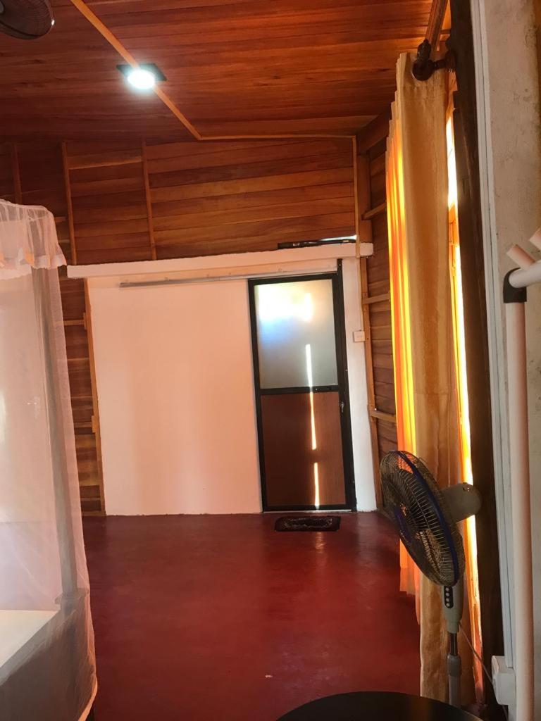 Deluxe Double Room with Balcony photo 3