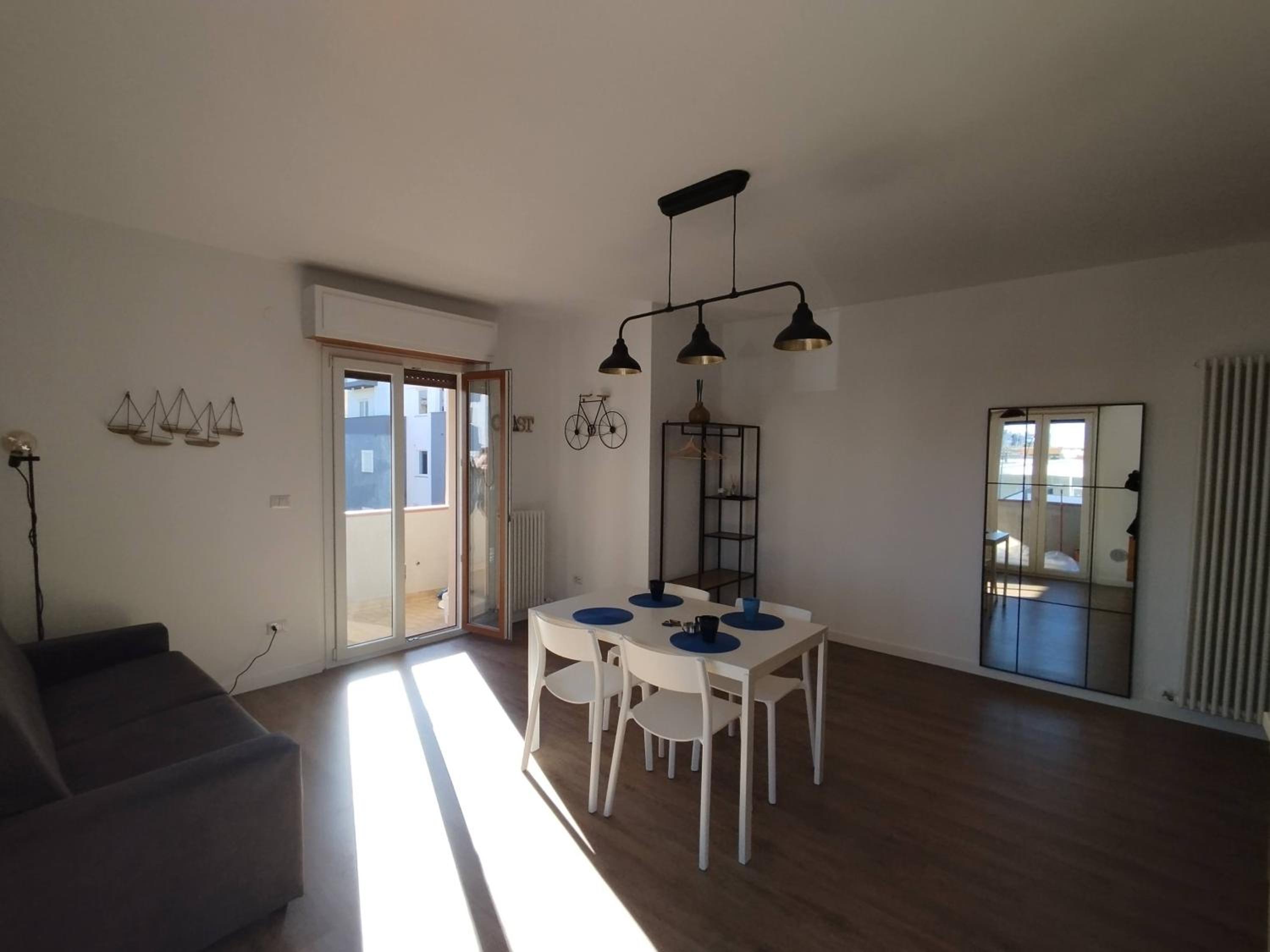 Apartment photo 1