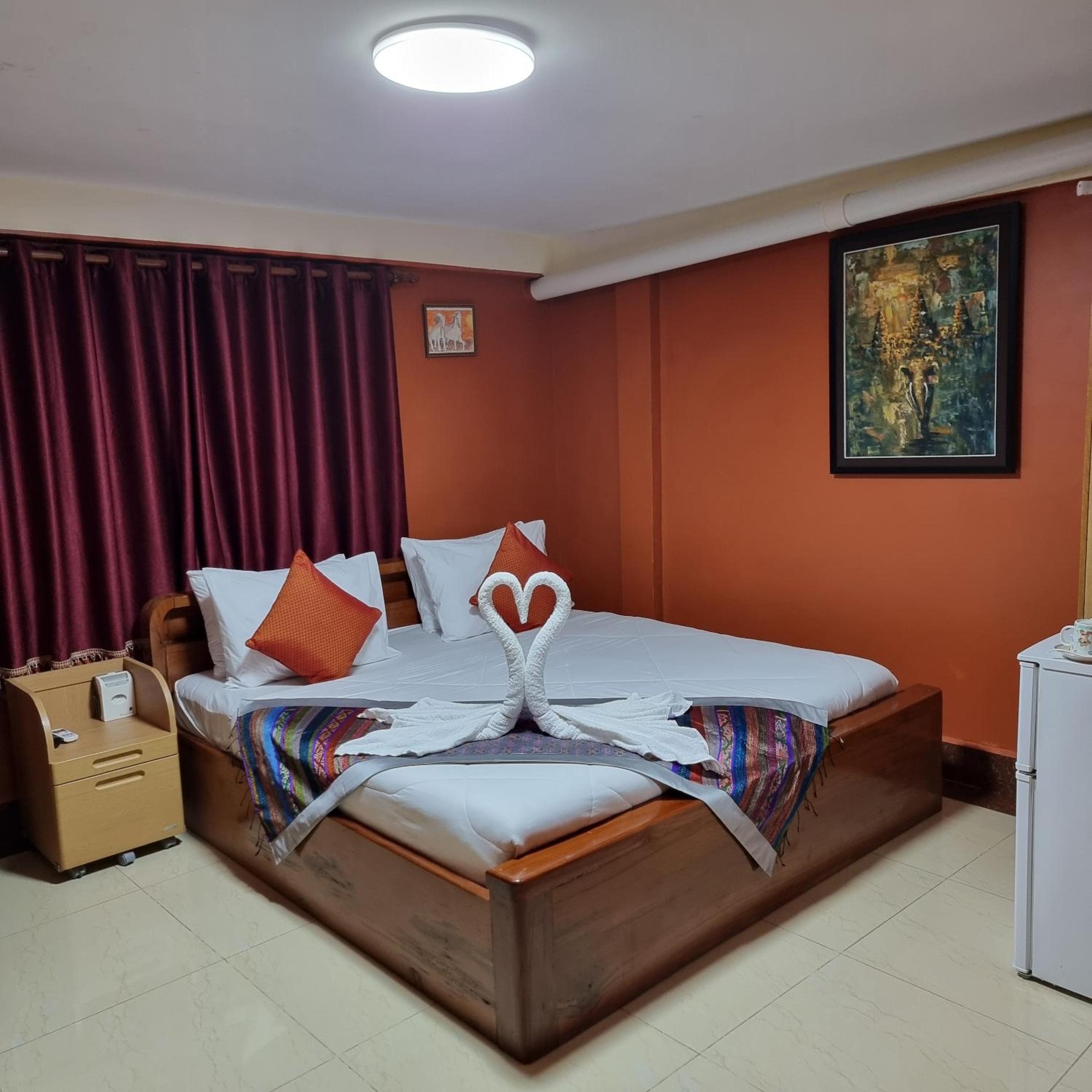 Deluxe Double Room - Photo 28