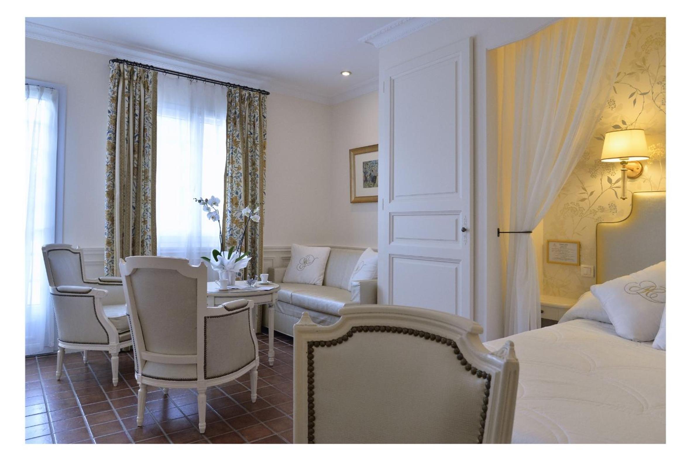 Junior Suite - Photo 2