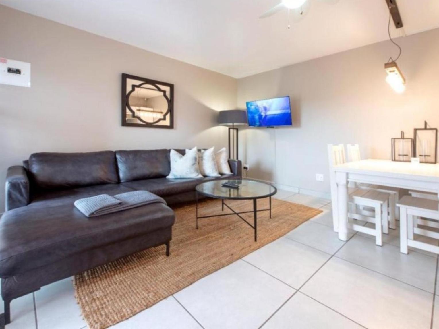 Classic Apartment - Photo 3