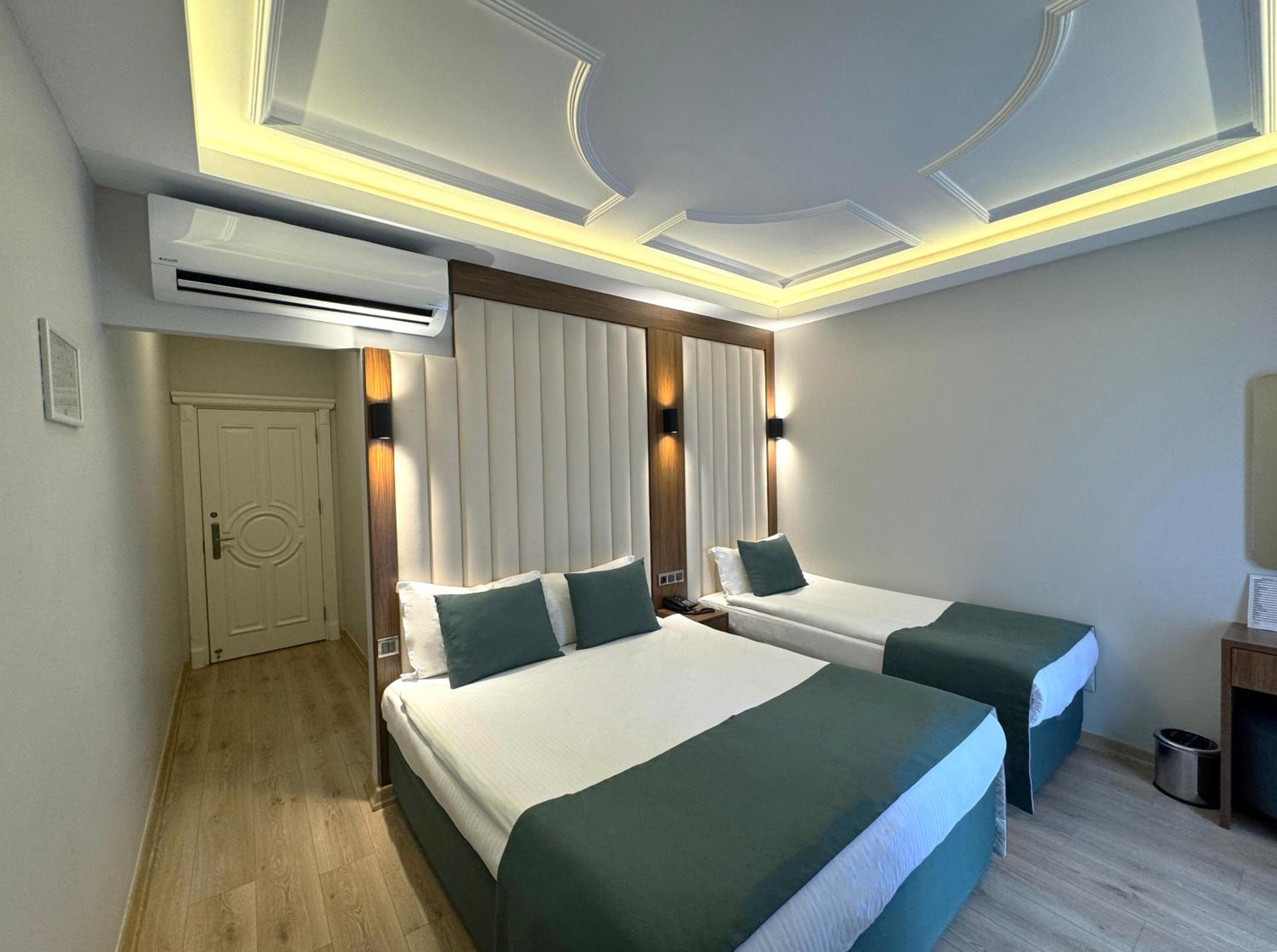 Standard Triple Room photo 1