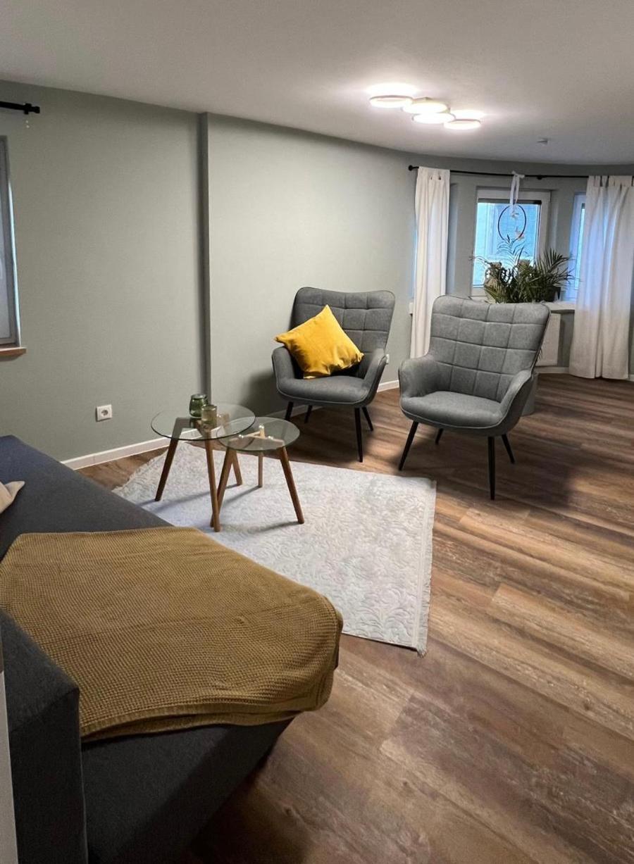 One-Bedroom Apartment photo 3